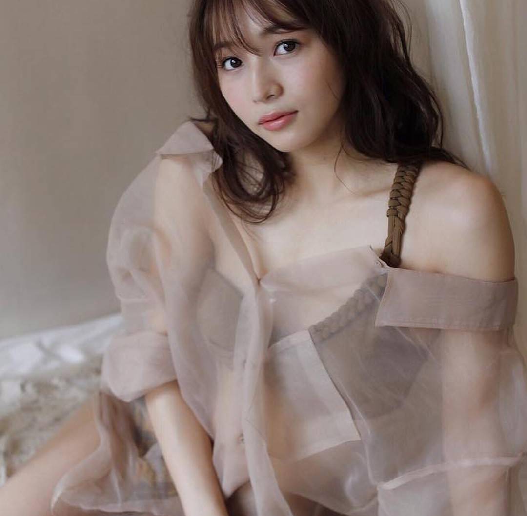 日菲混血女星是甜美與火辣的綜合體傳谷英里香-第1章-图片8