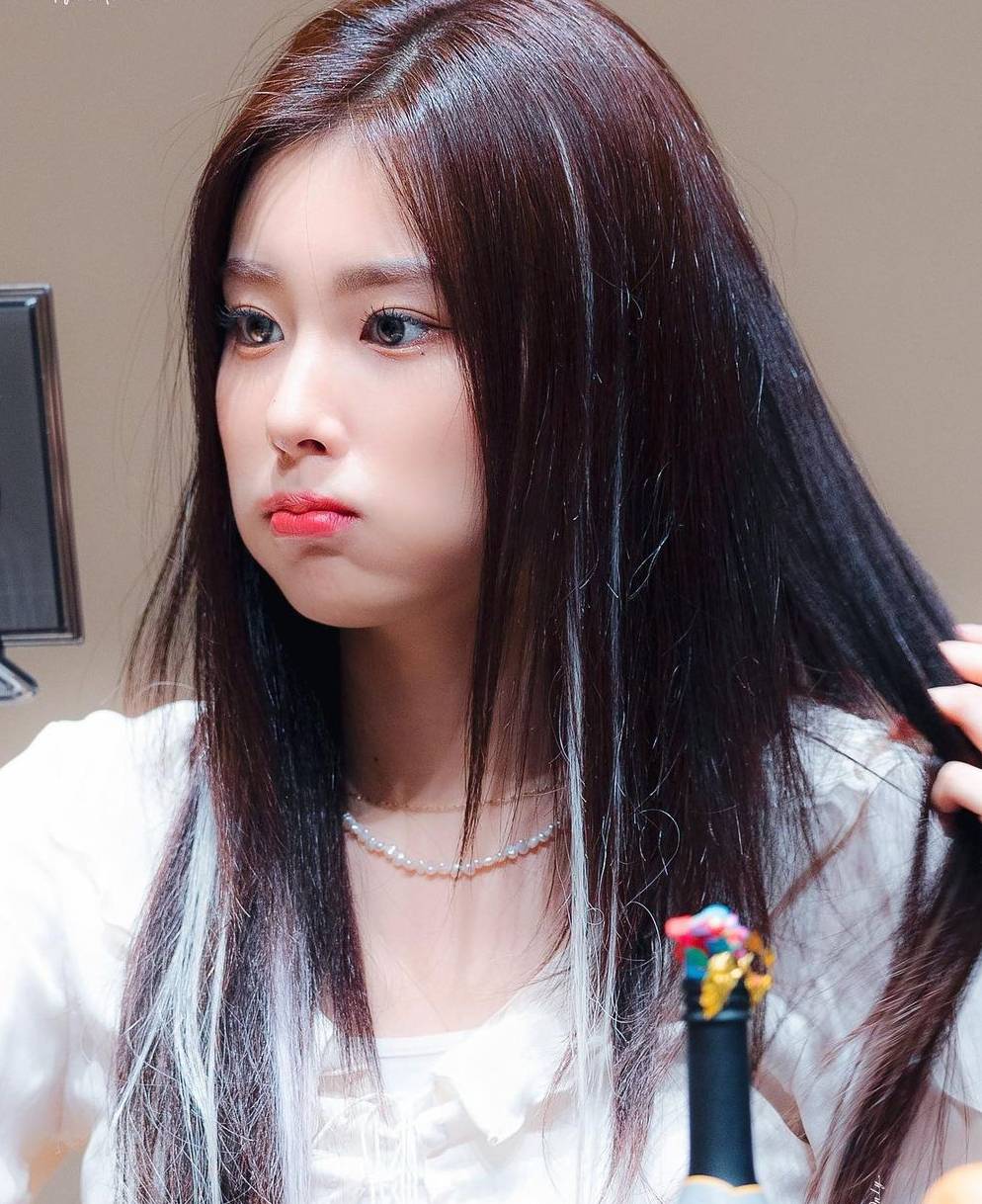 韓國流行樂女歌手通過單獨寫真集宣告新的出發姜惠元-第1章-图片6
