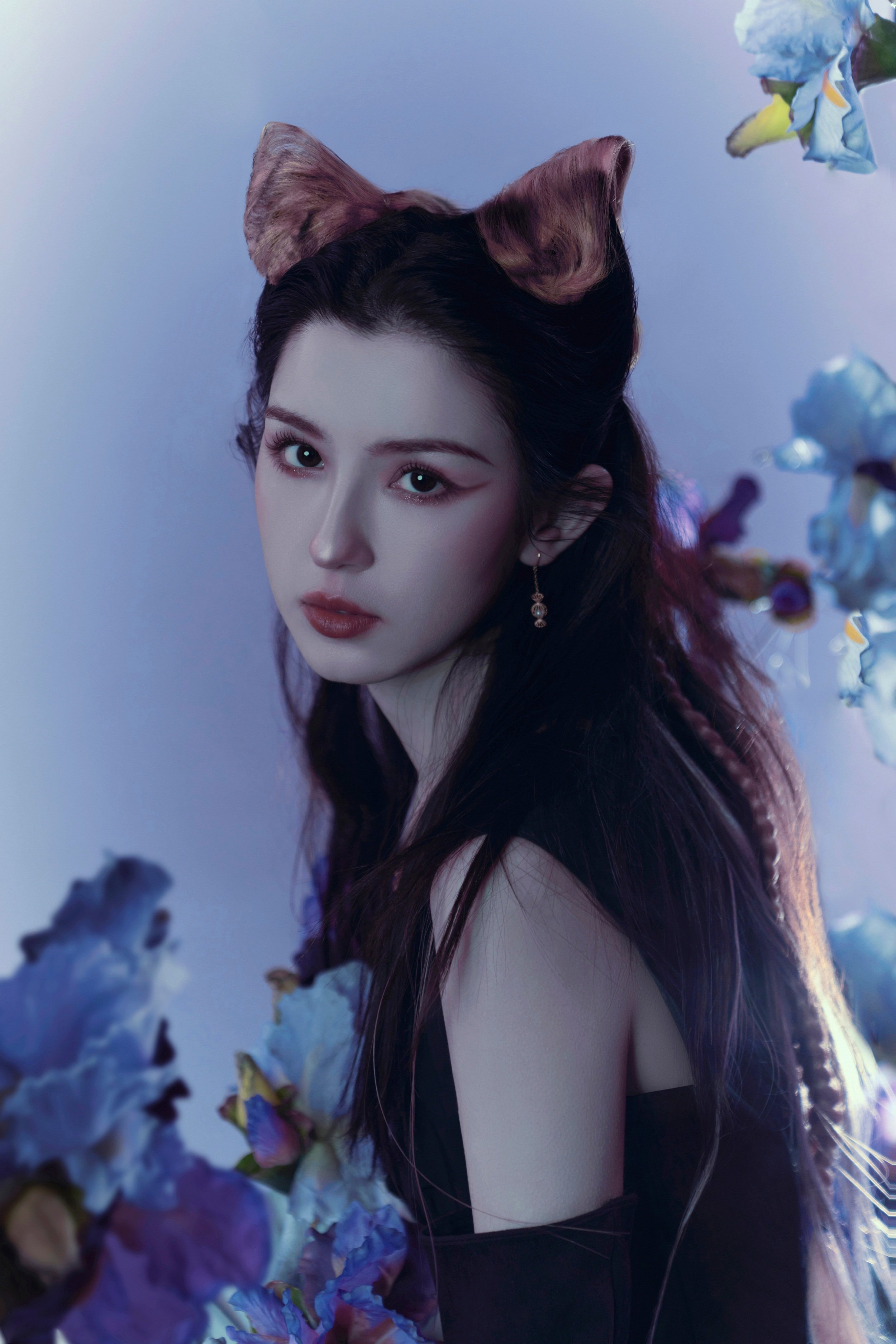 暗黑小貓咪—哈妮克孜[高清套圖]-第1章-图片2