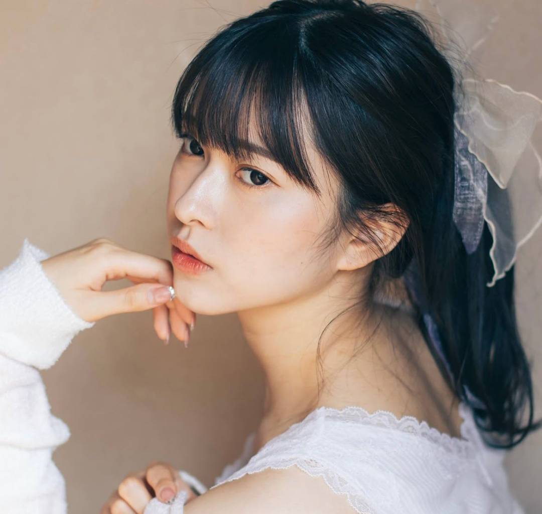 陽光甜美的笑容、白皙肌膚纖細四肢與高挑身形川津明日香-第1章-图片4
