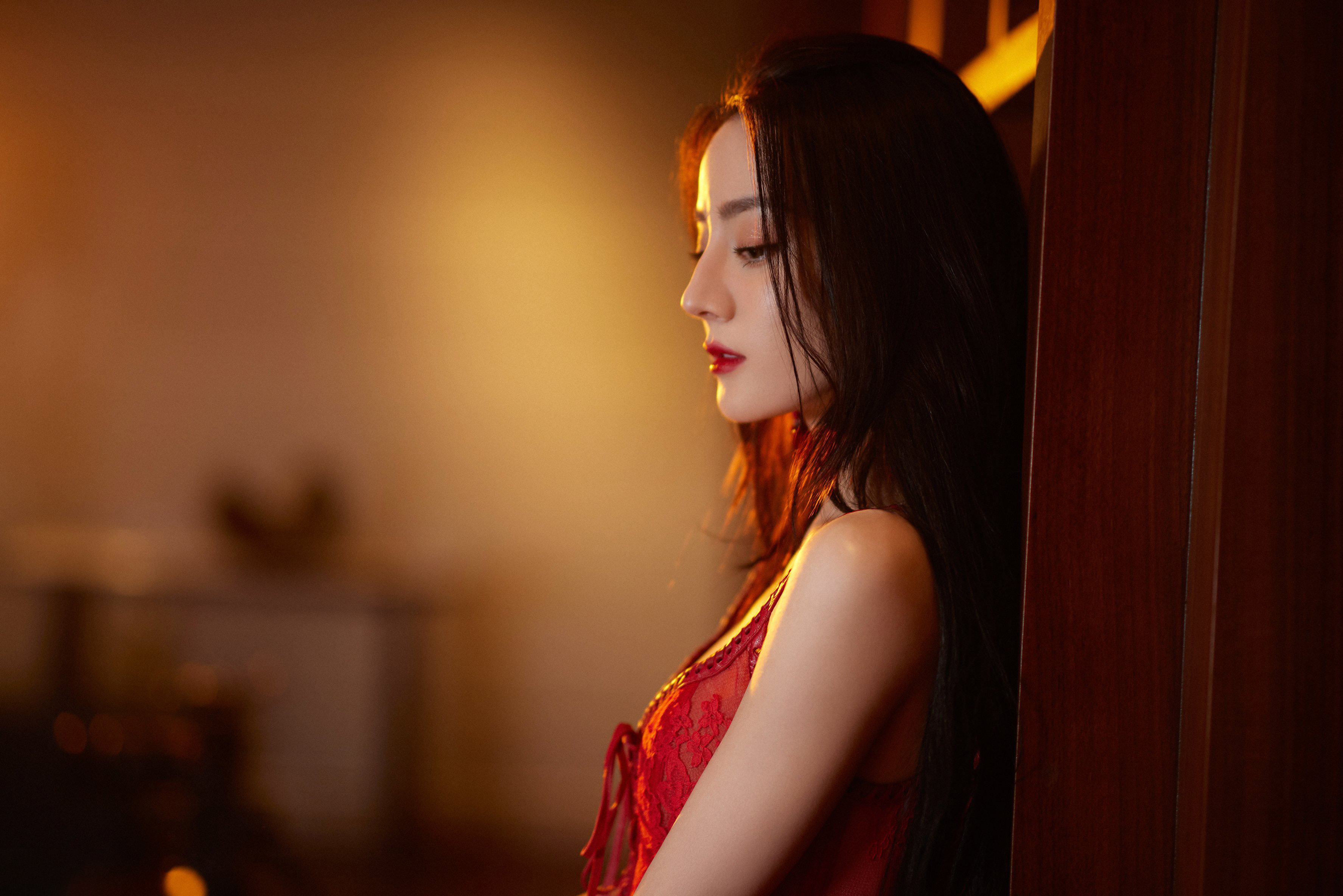 公主紅花裙—迪麗熱巴[高清套圖]-第1章-图片2