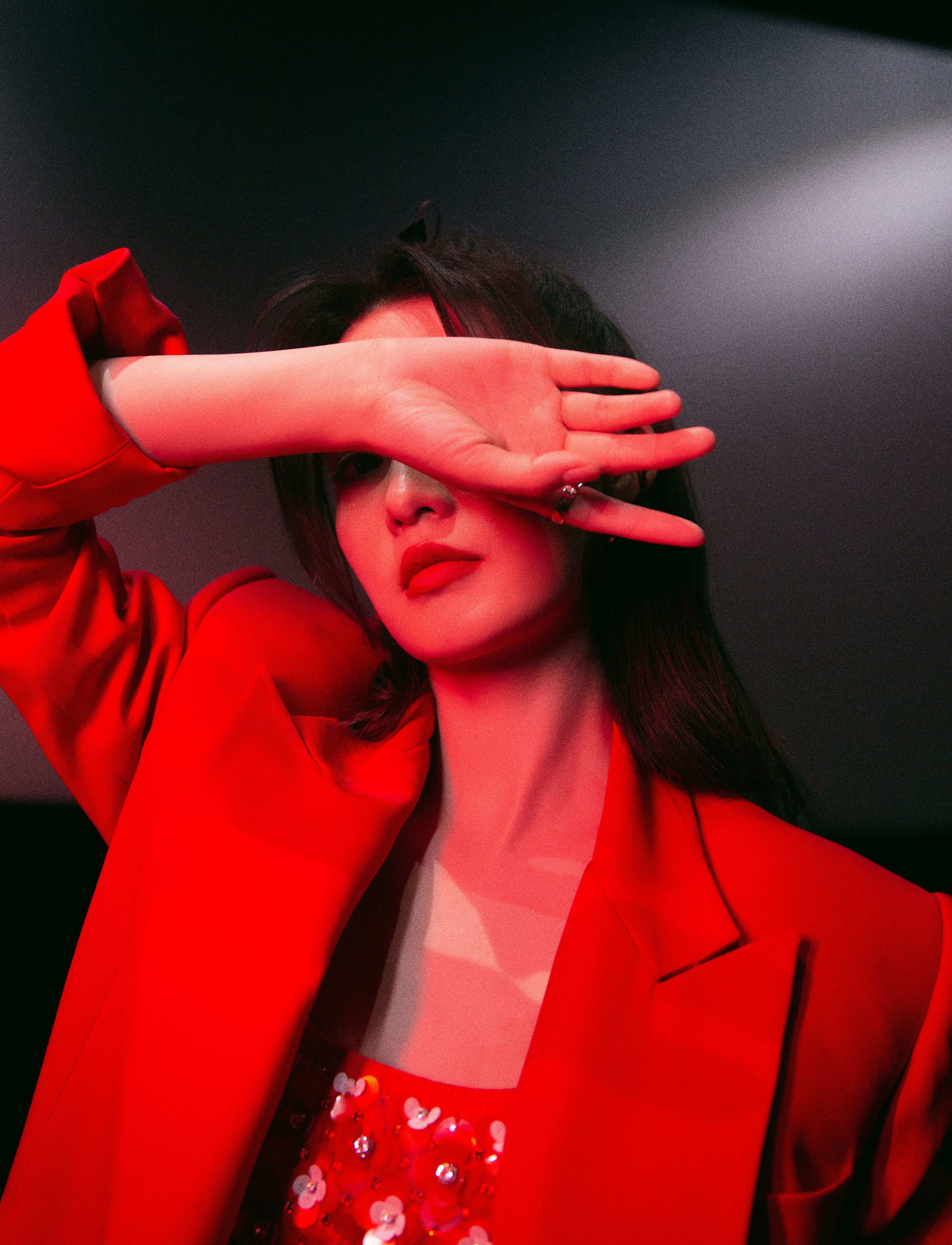 朱顏紅衫高馬尾—李沁[高清套圖]-第1章-图片9