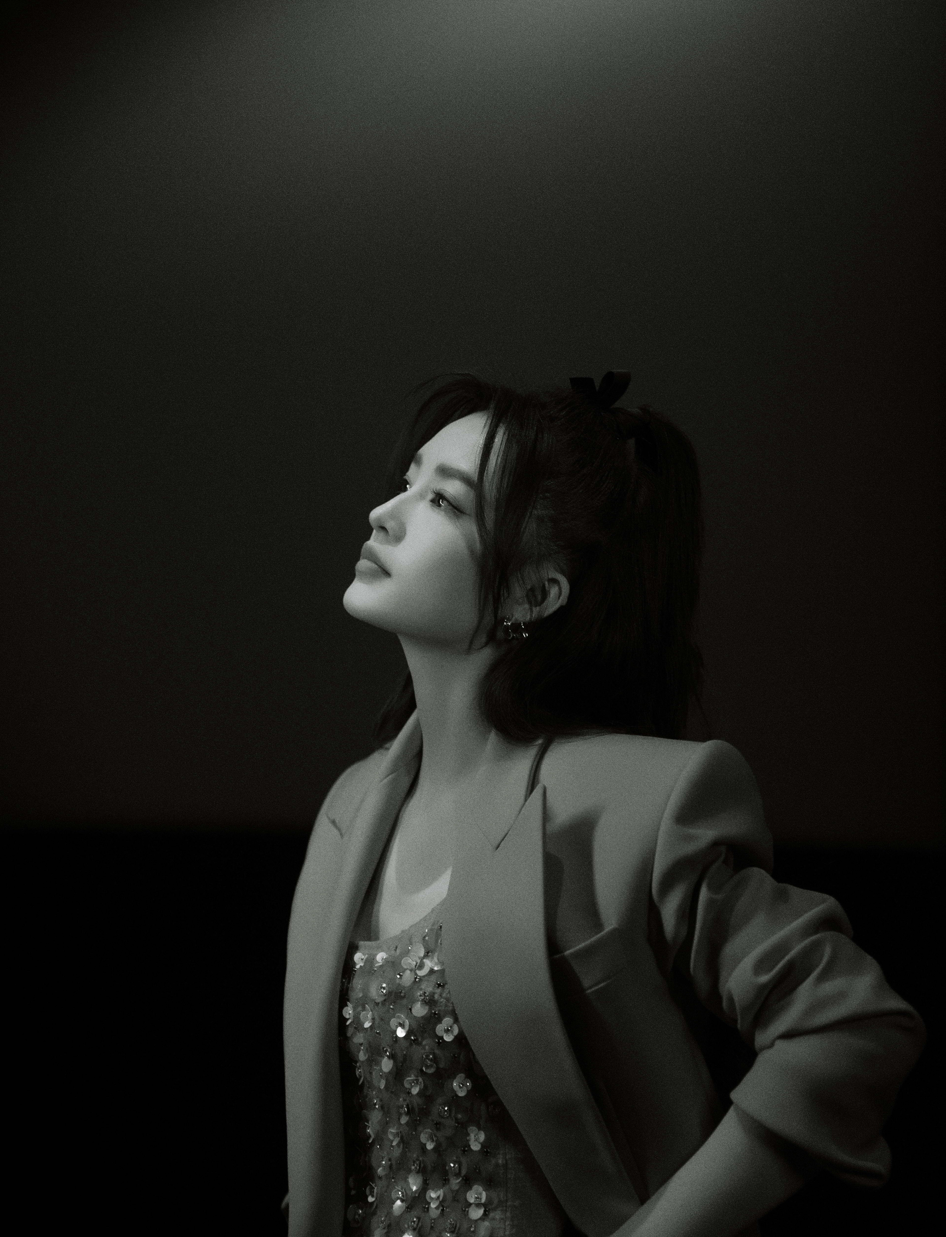 朱顏紅衫高馬尾—李沁[高清套圖]-第1章-图片12