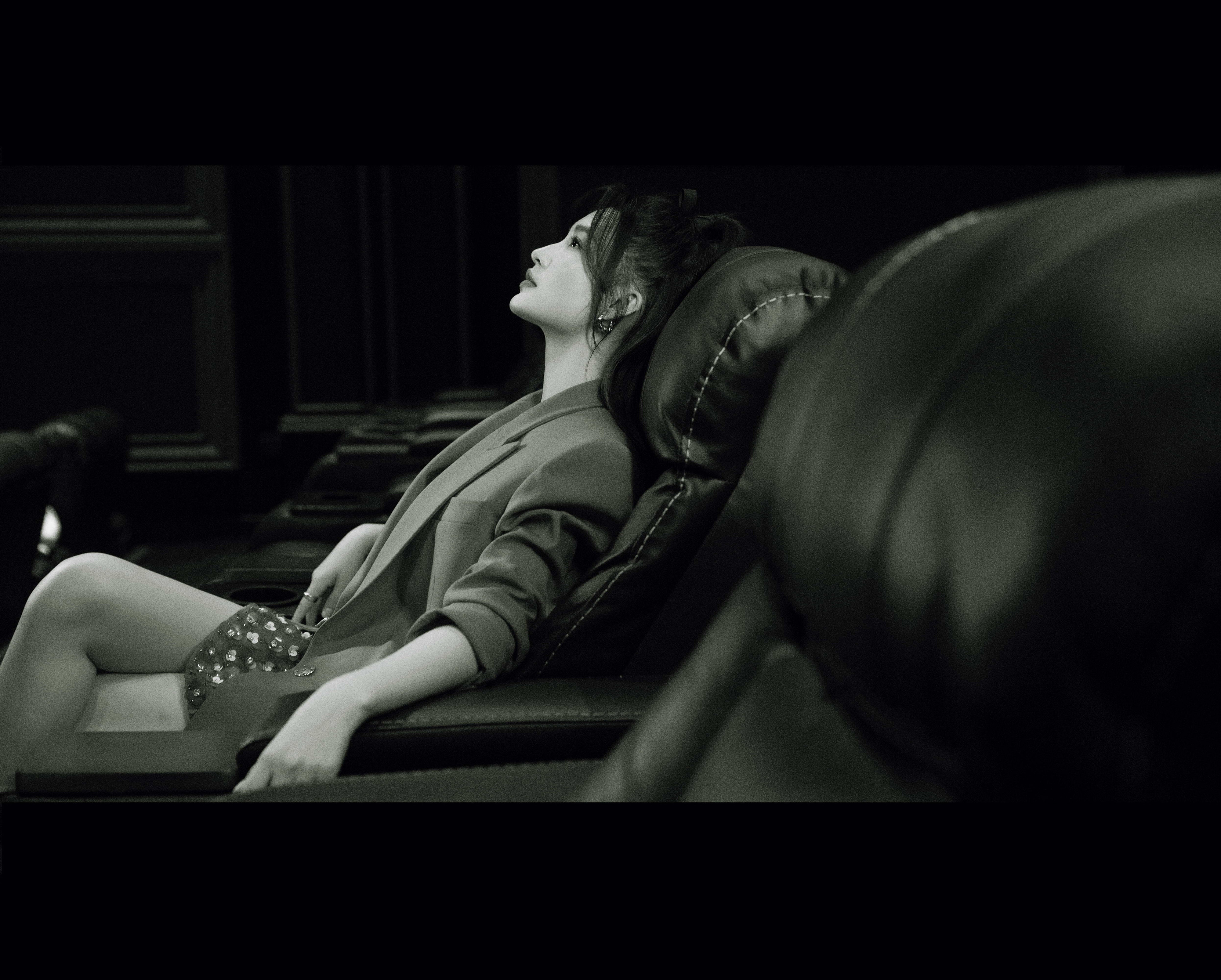 朱顏紅衫高馬尾—李沁[高清套圖]-第1章-图片13