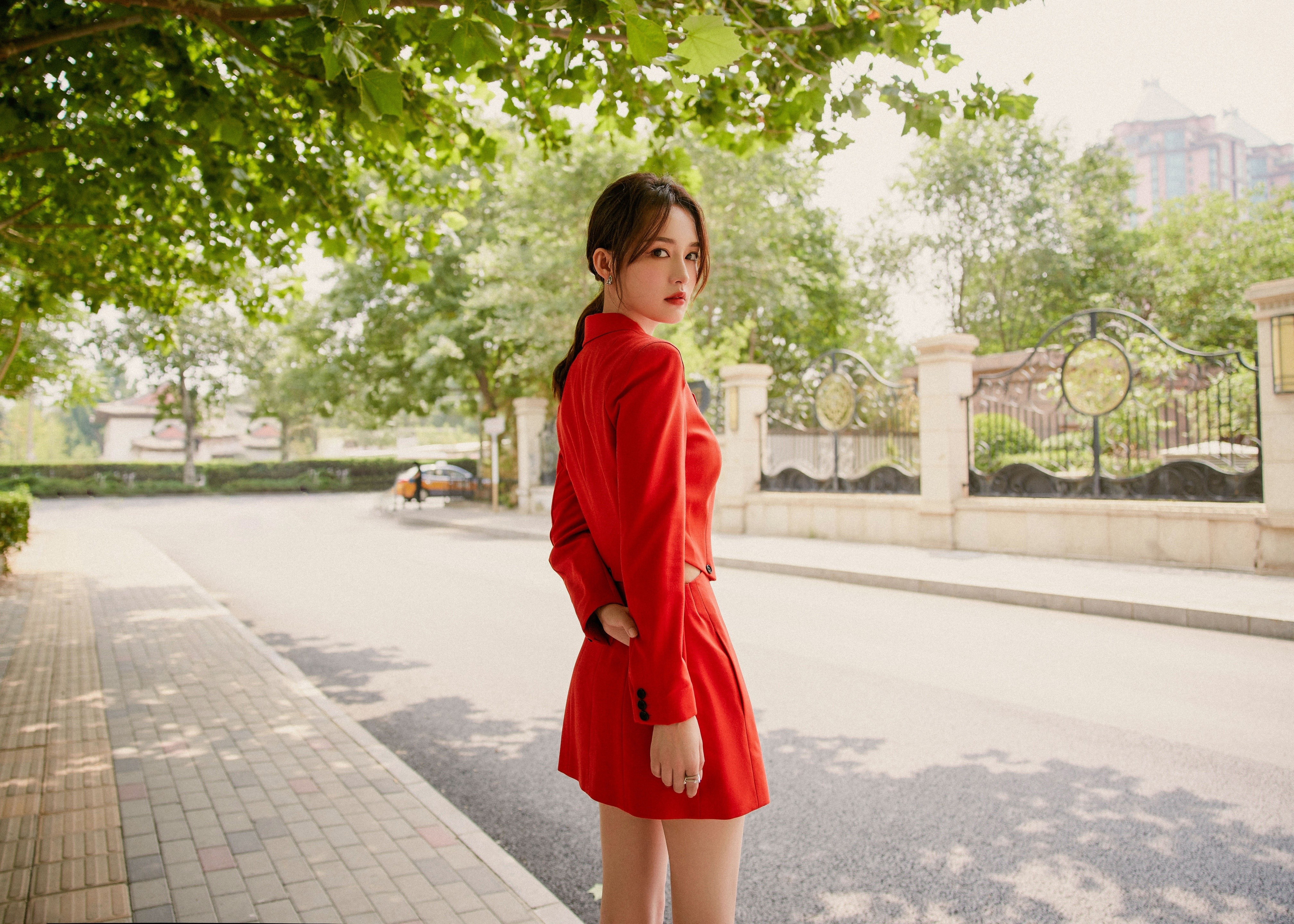 朱顏紅衫高馬尾—李沁[高清套圖]-第1章-图片25