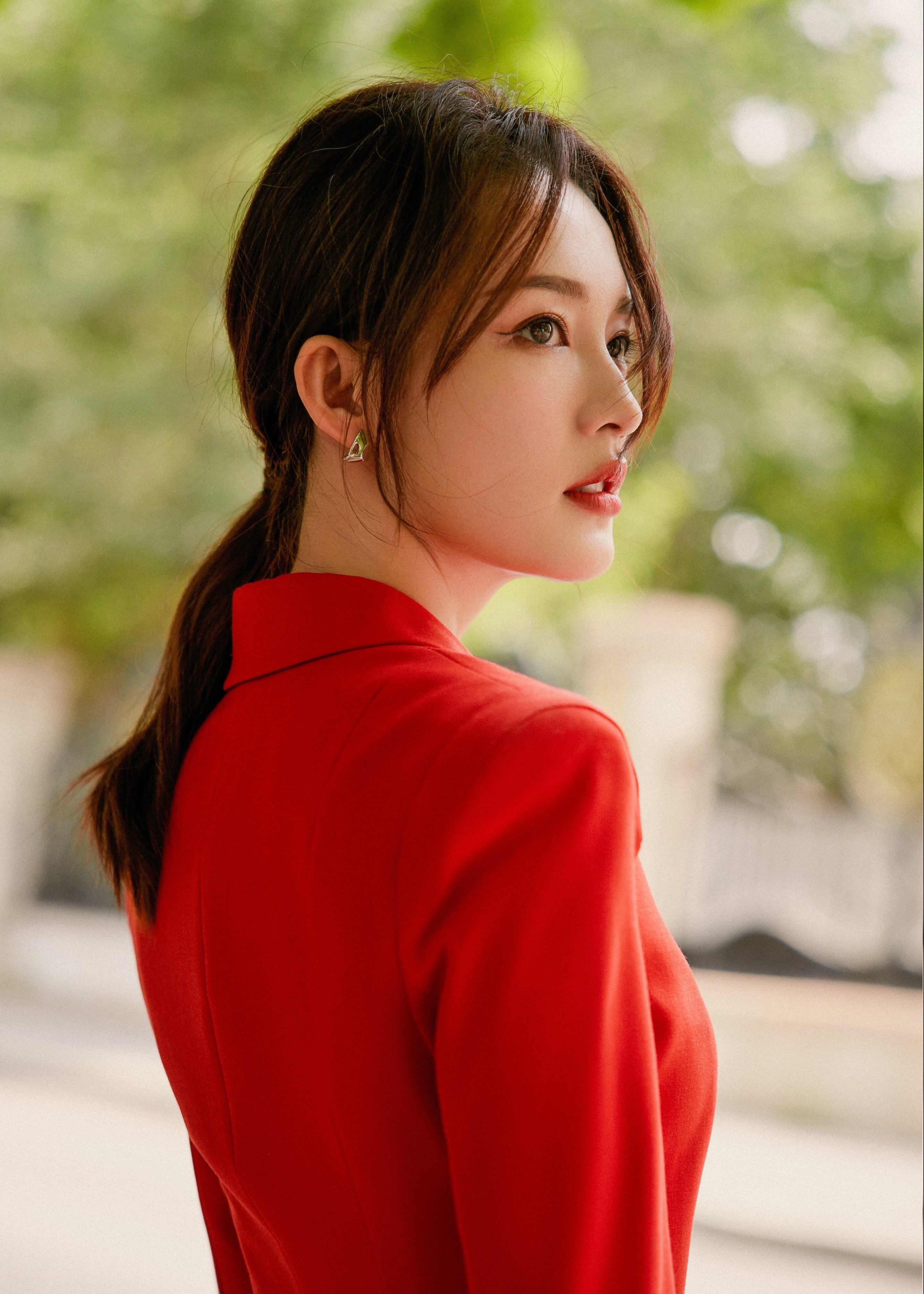 朱顏紅衫高馬尾—李沁[高清套圖]-第1章-图片26