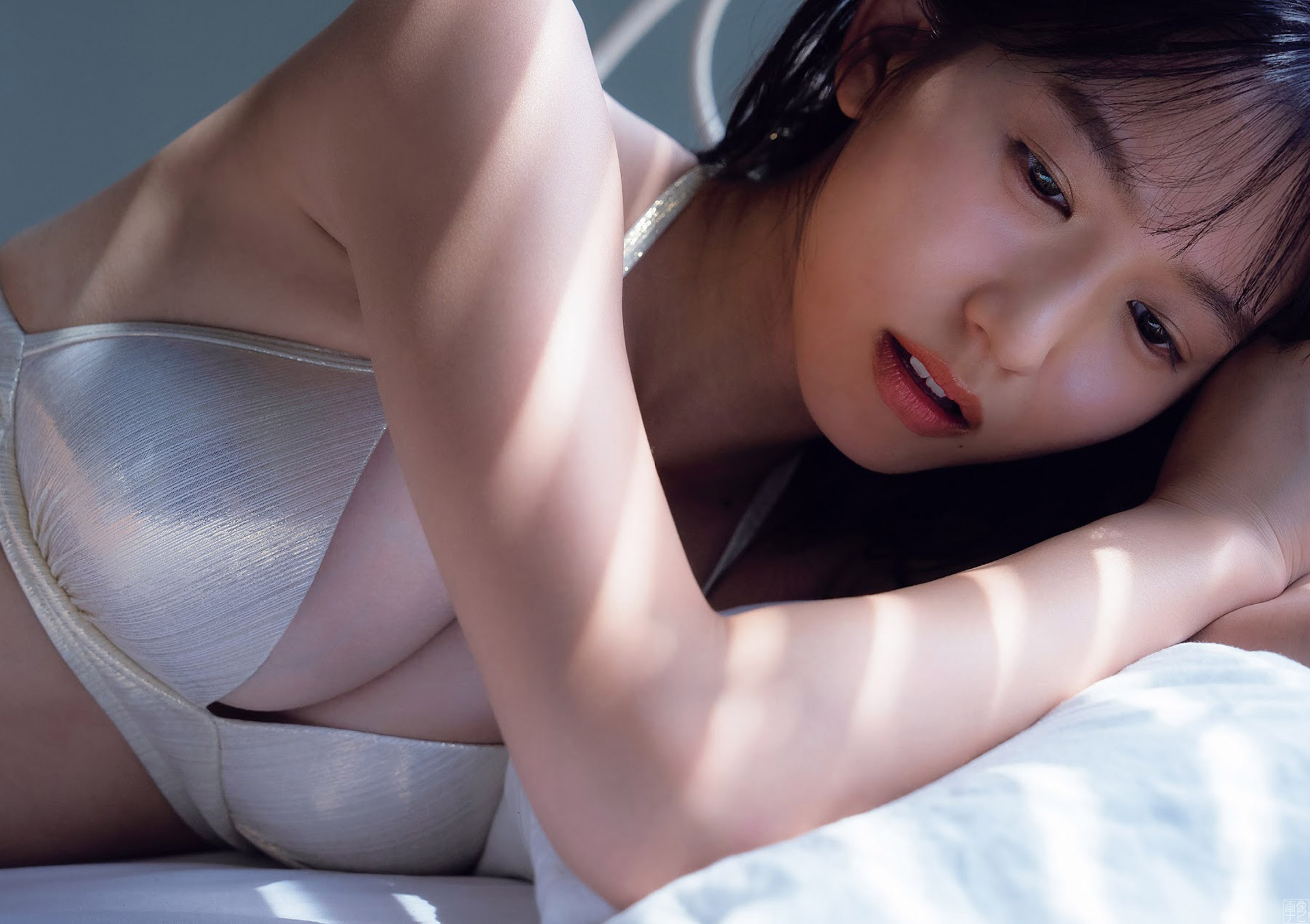 志田音々 究極の清楚系お嬢様のグラビア畫像2022/11/8追加 ここから-第1章-图片4