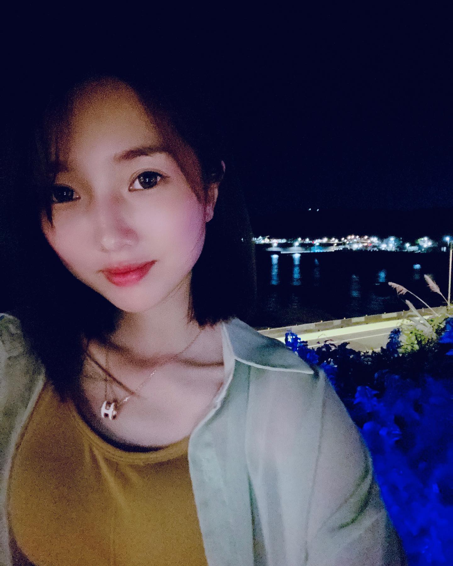 Sister “SunnyYang” is exaggerated... Taking off the dress is so stunning-第1章-图片7