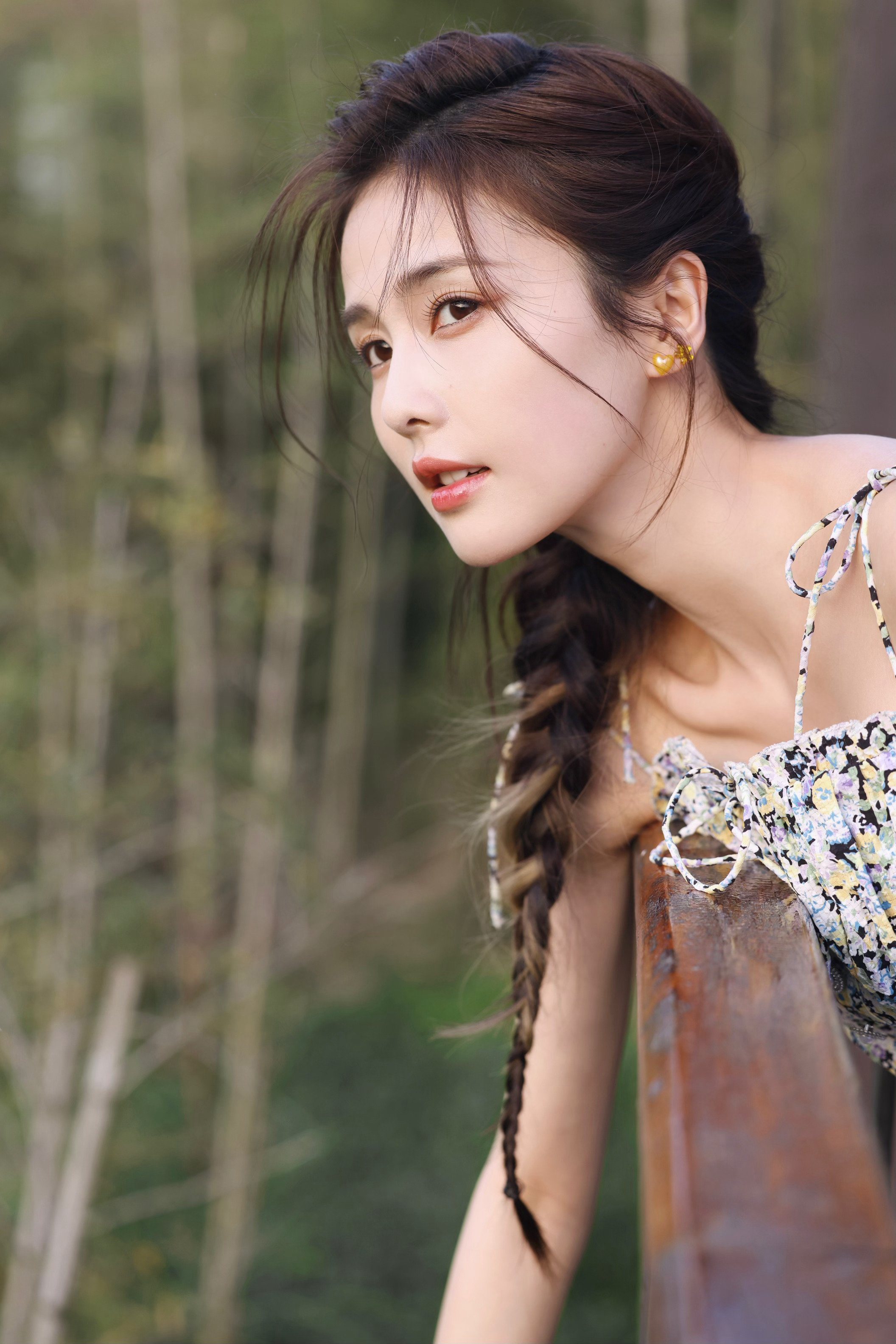 香肩小露沐晨曦—白鹿 [高清套圖]-第1章-图片16