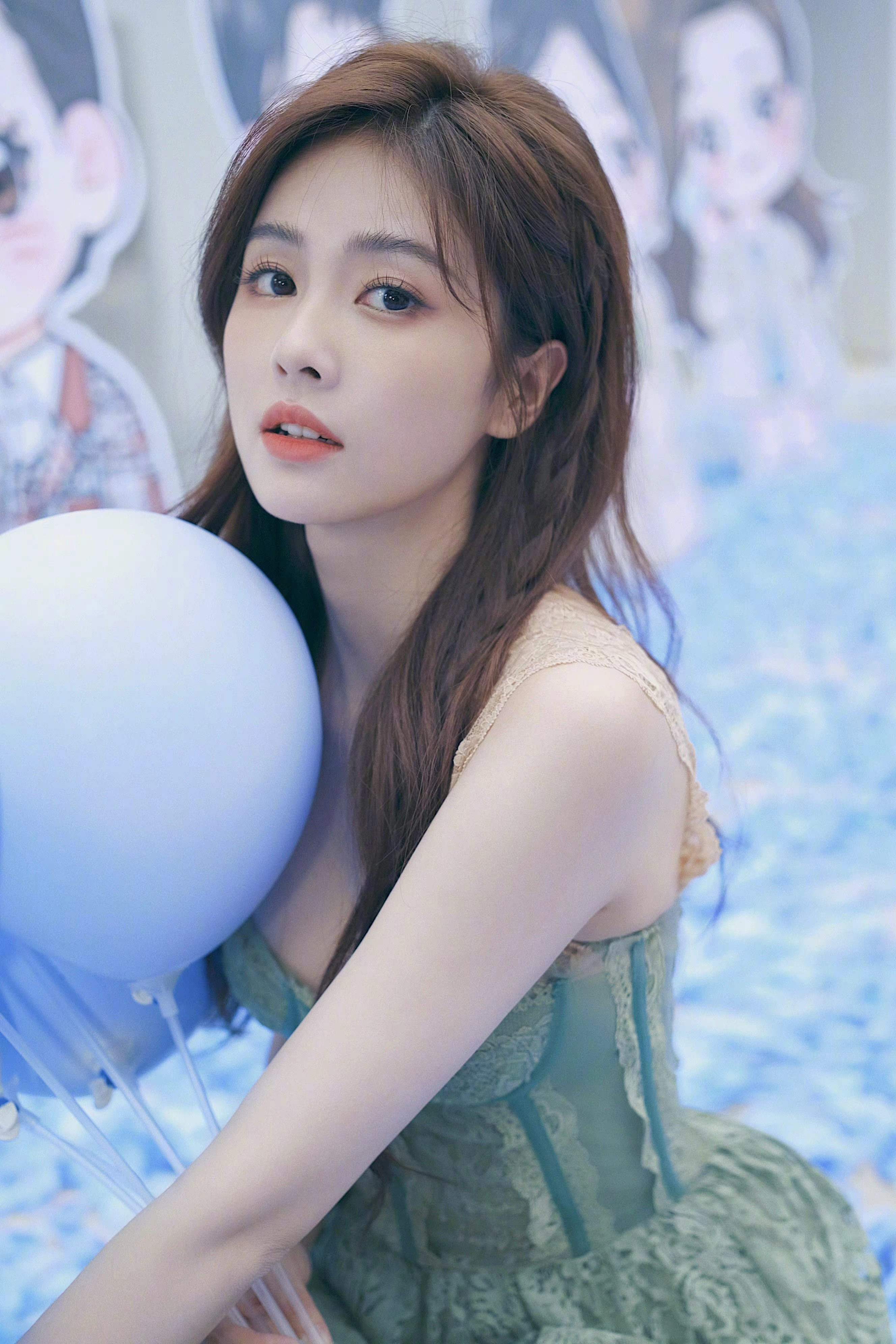 一身碧綠歡慶生—白鹿 [高清套圖]-第1章-图片1