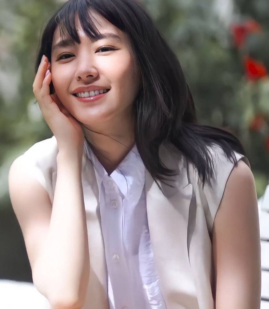 日本女演員、歌手及模特兒清新形象擄獲大批粉絲新垣結衣-第1章-图片1