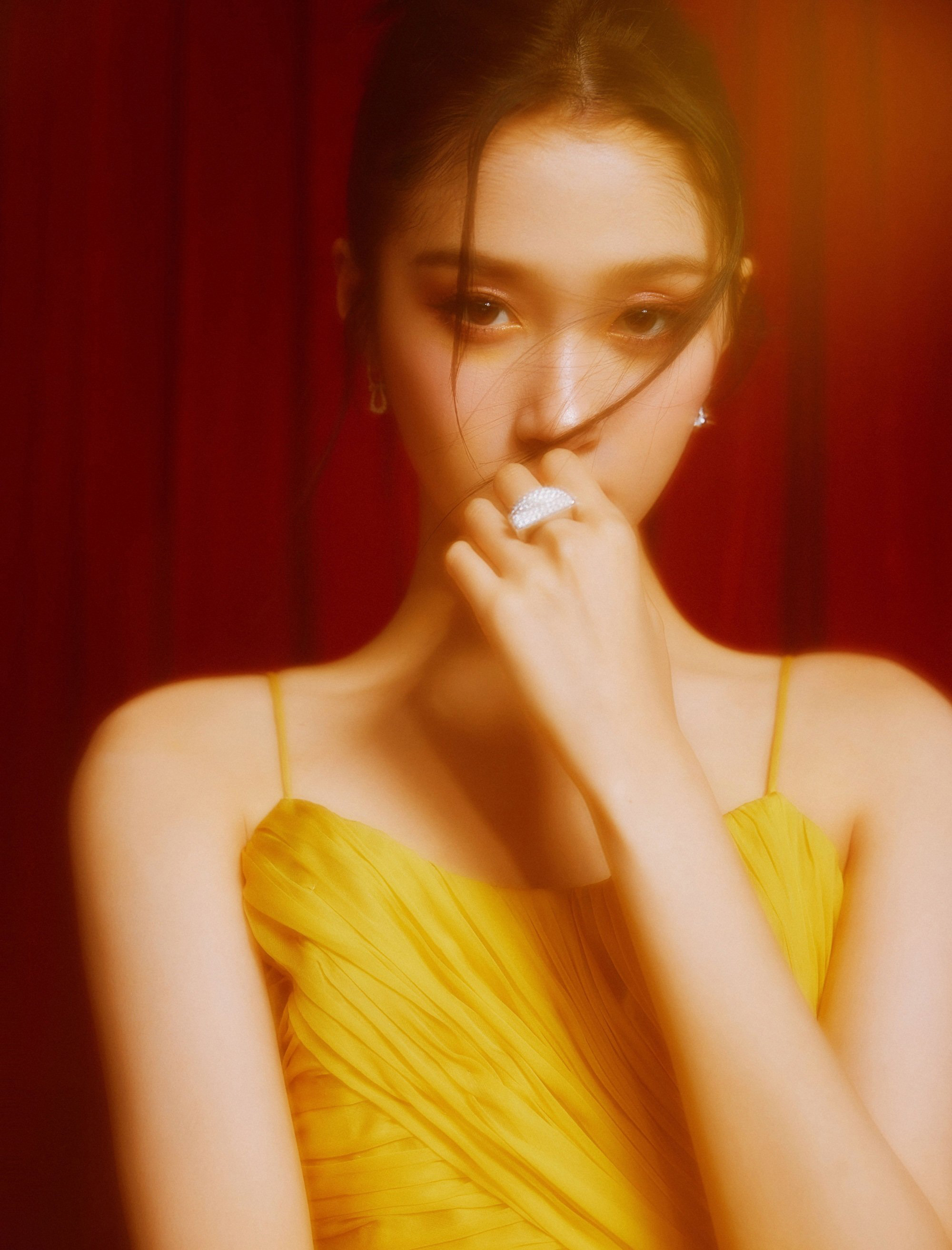 圈粉全靠一雙腿—關曉彤[高清套圖]-第1章-图片20