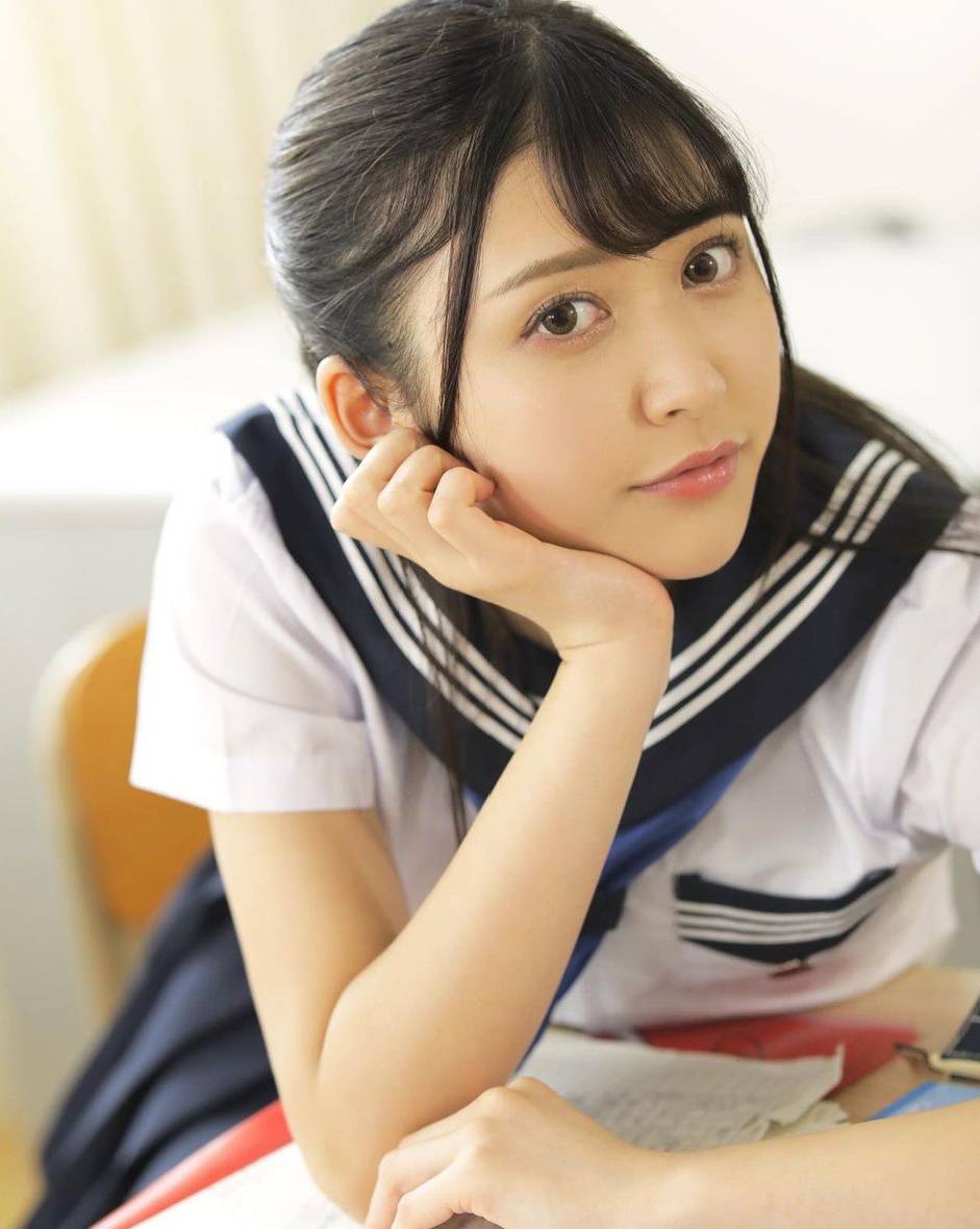 獨立女演員前AV女演員堪稱模特的身材，手腳修長蜜美杏-第1章-图片3