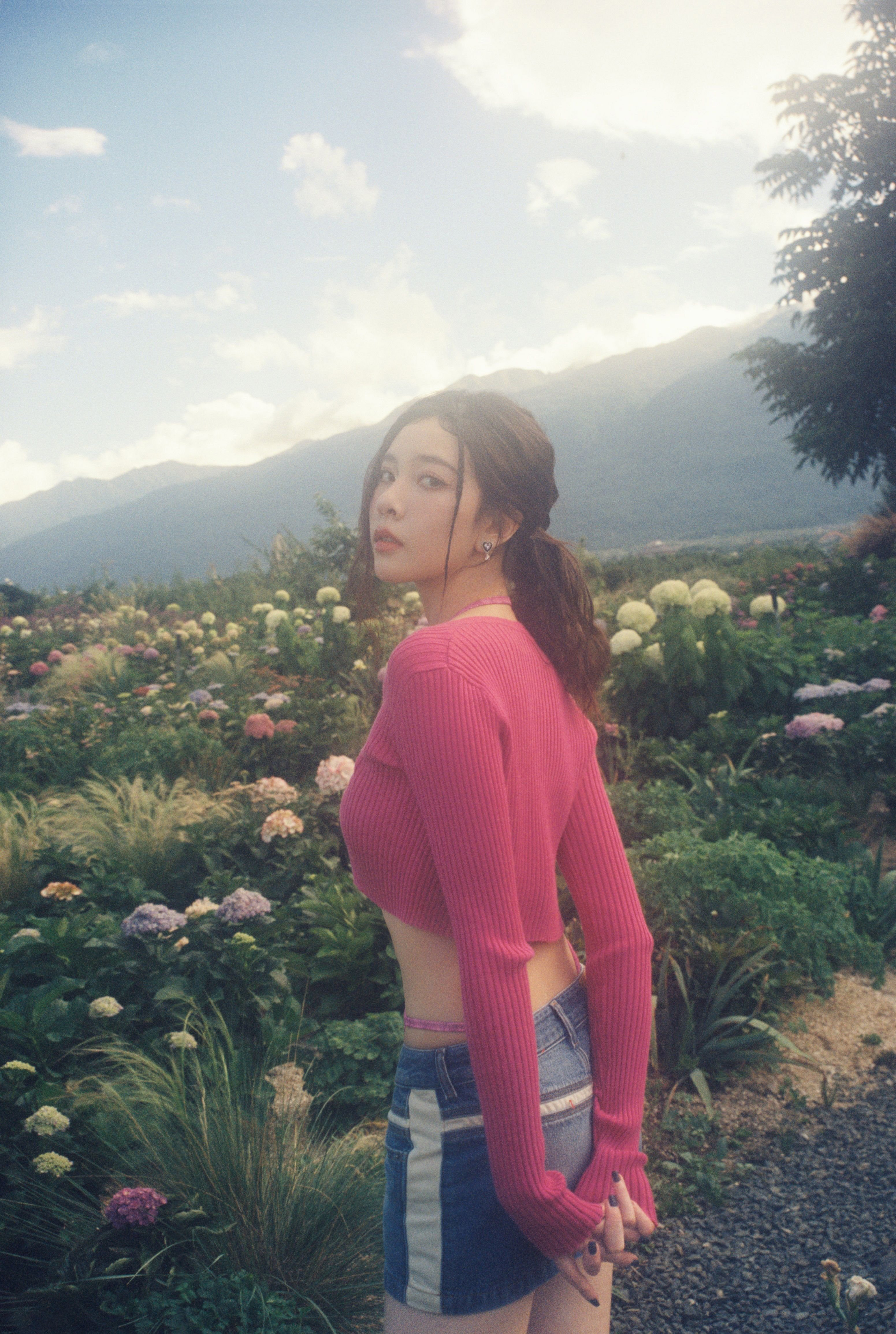 霧漫晨曦人迷濛—宋妍霏[套圖]-第1章-图片9