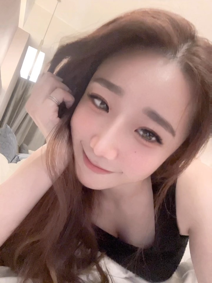 “ArielC” above the picture is too eye-catching!-第1章-图片1