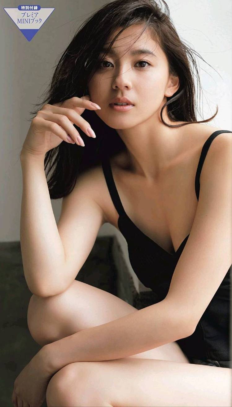 日本女演員及模特兒有著漂亮線條清涼輯朝比奈彩-第1章-图片7