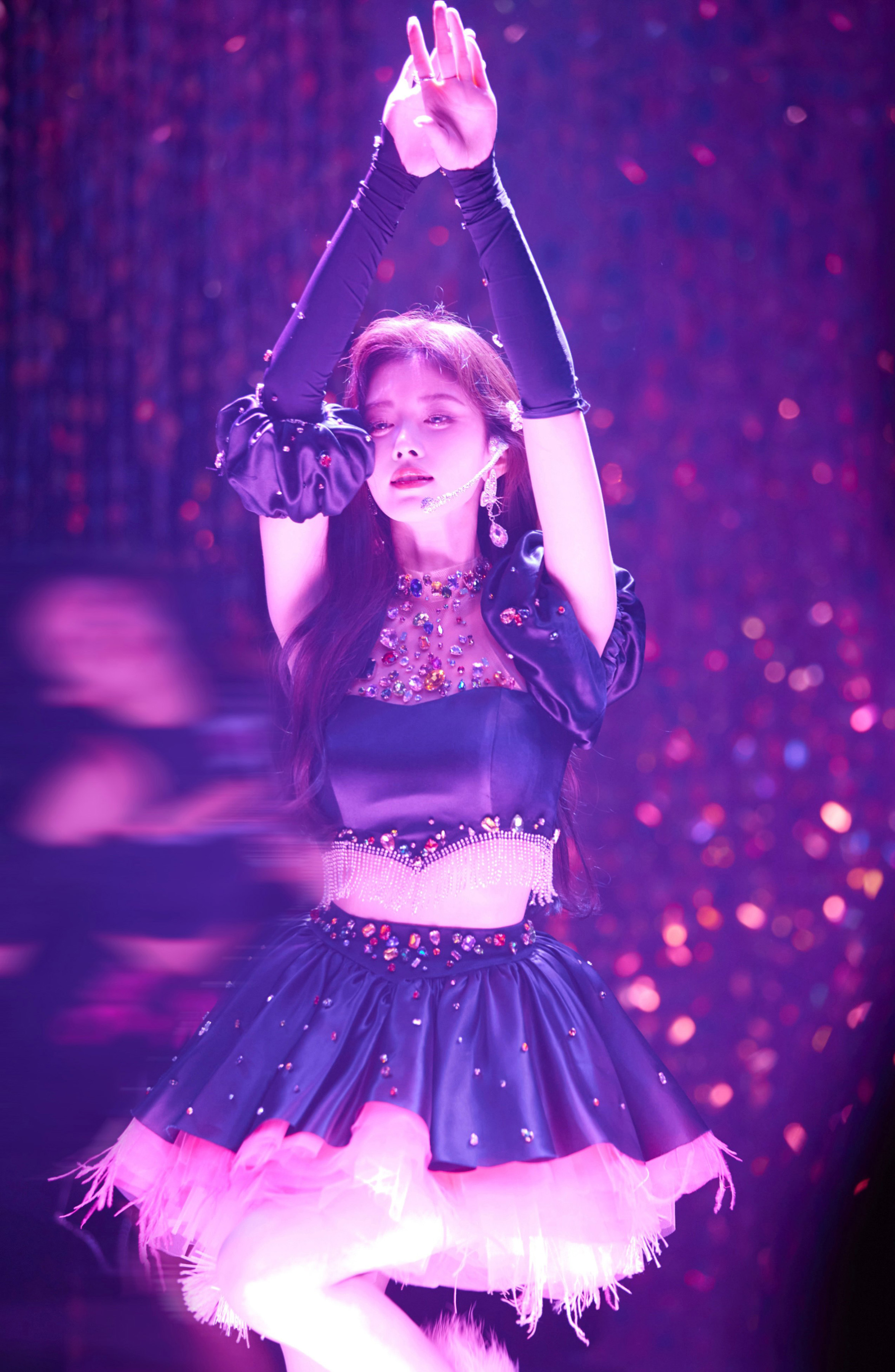 《Be My POI》特別舞台－鞠婧禕[套圖]-第1章-图片12