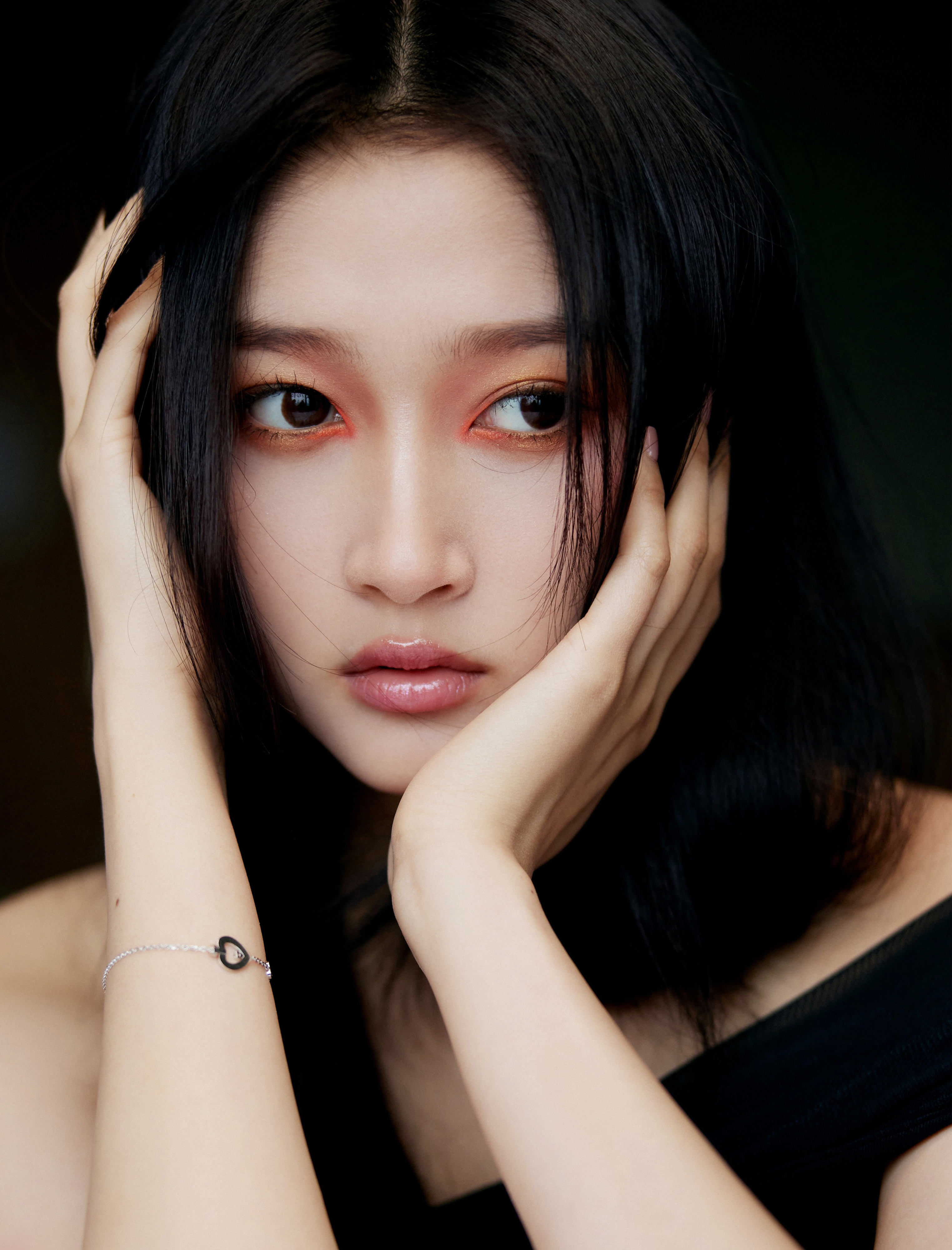 小洋裝大長腿—關曉彤[高清套圖]-第1章-图片16