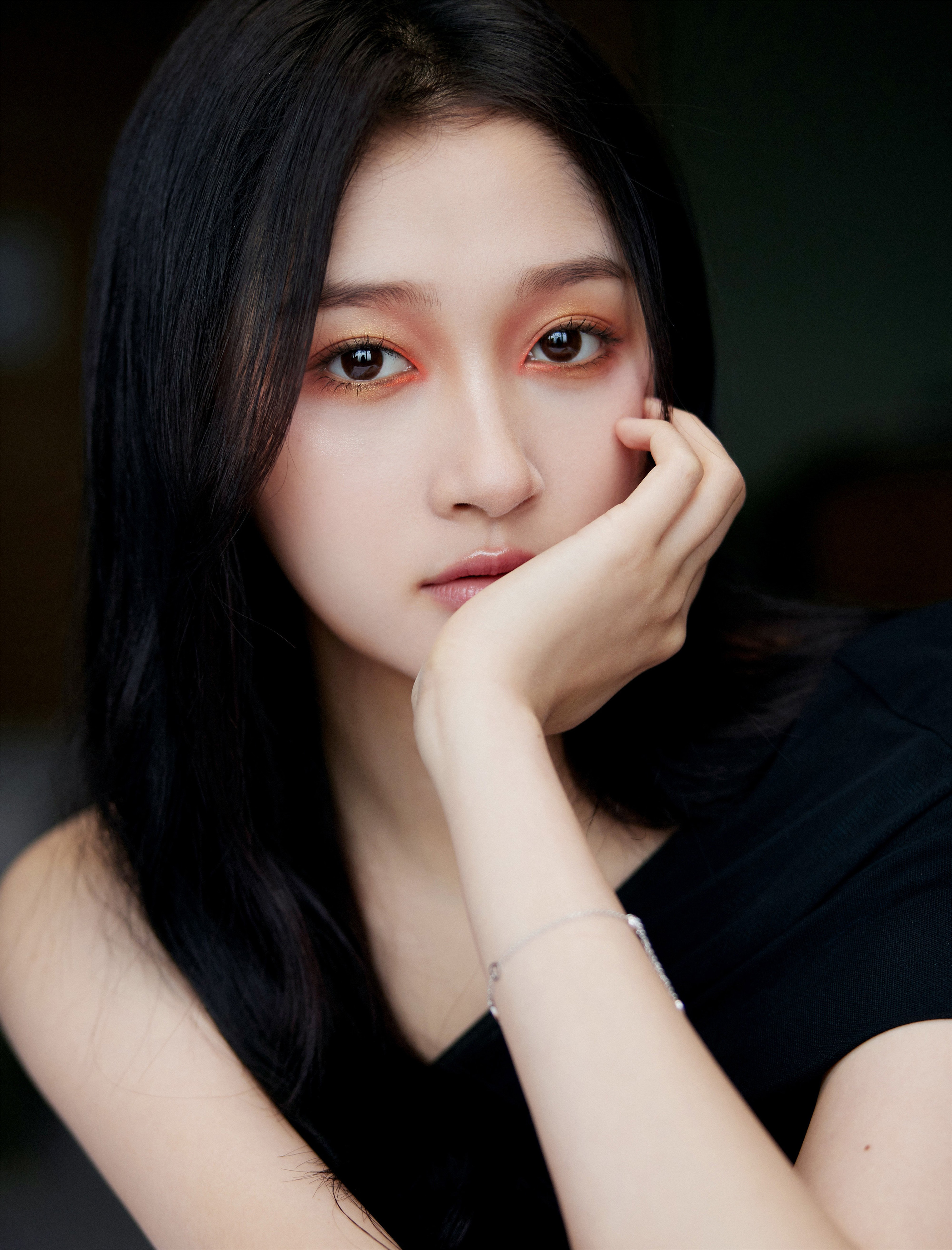 小洋裝大長腿—關曉彤[高清套圖]-第1章-图片17