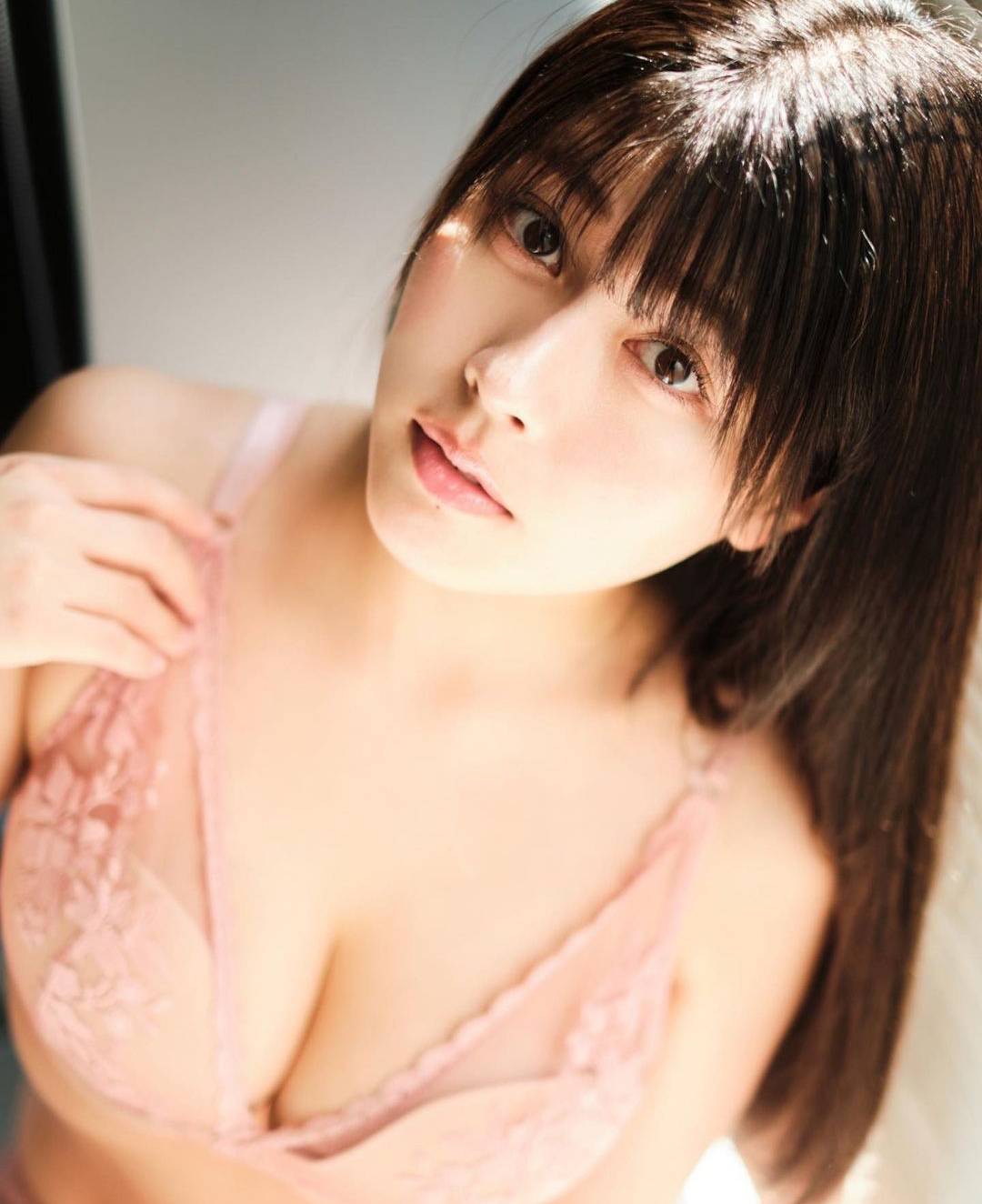 甜美外型和姣好身材讓她擁有許多死忠粉絲千歲佳乃-第1章-图片5