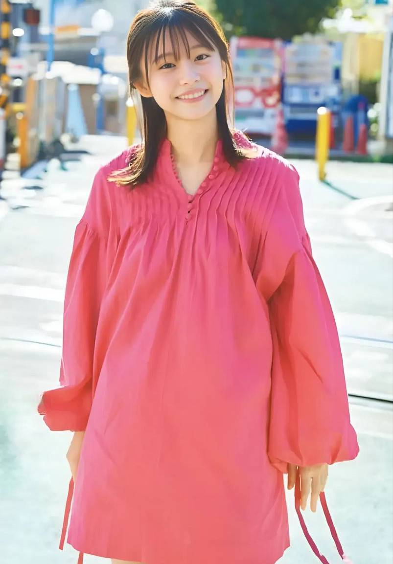 「史上最靚奸角」人氣急升 乘勢推出性感水著寫真淺倉唯-第1章-图片6