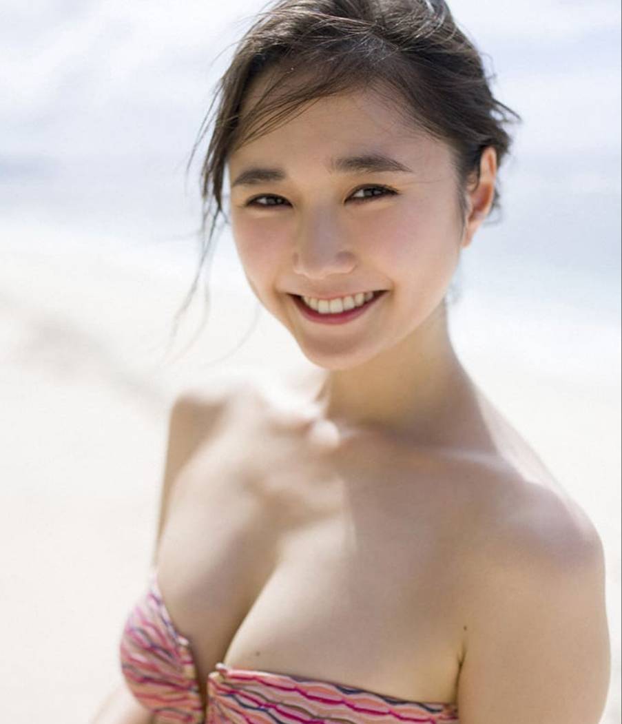 一個眼神就能治癒心靈 好身材日模讓網友心情甜鈴木友菜-第1章-图片9