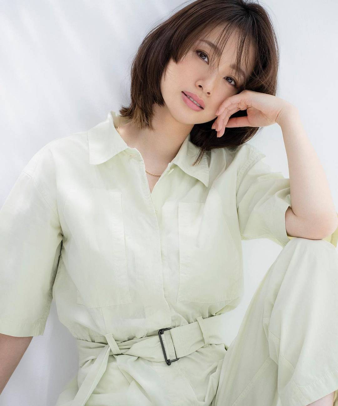 日本女演員、歌手紅潤氣色跟傲人上圍上戶彩-第1章-图片4