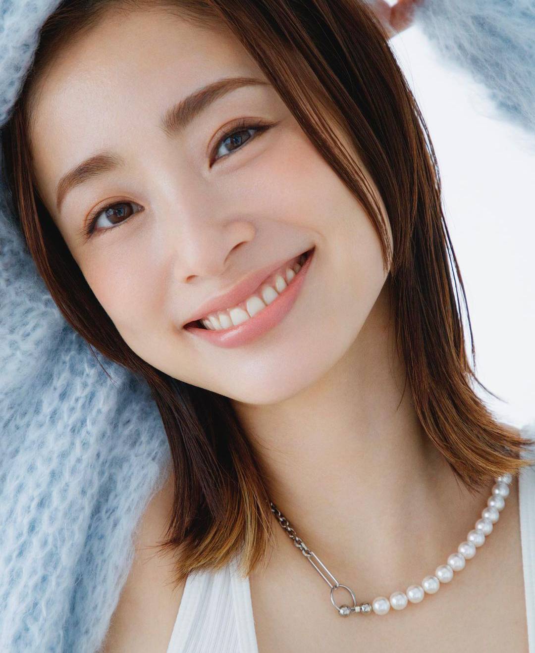 日本女演員、歌手紅潤氣色跟傲人上圍上戶彩-第1章-图片8