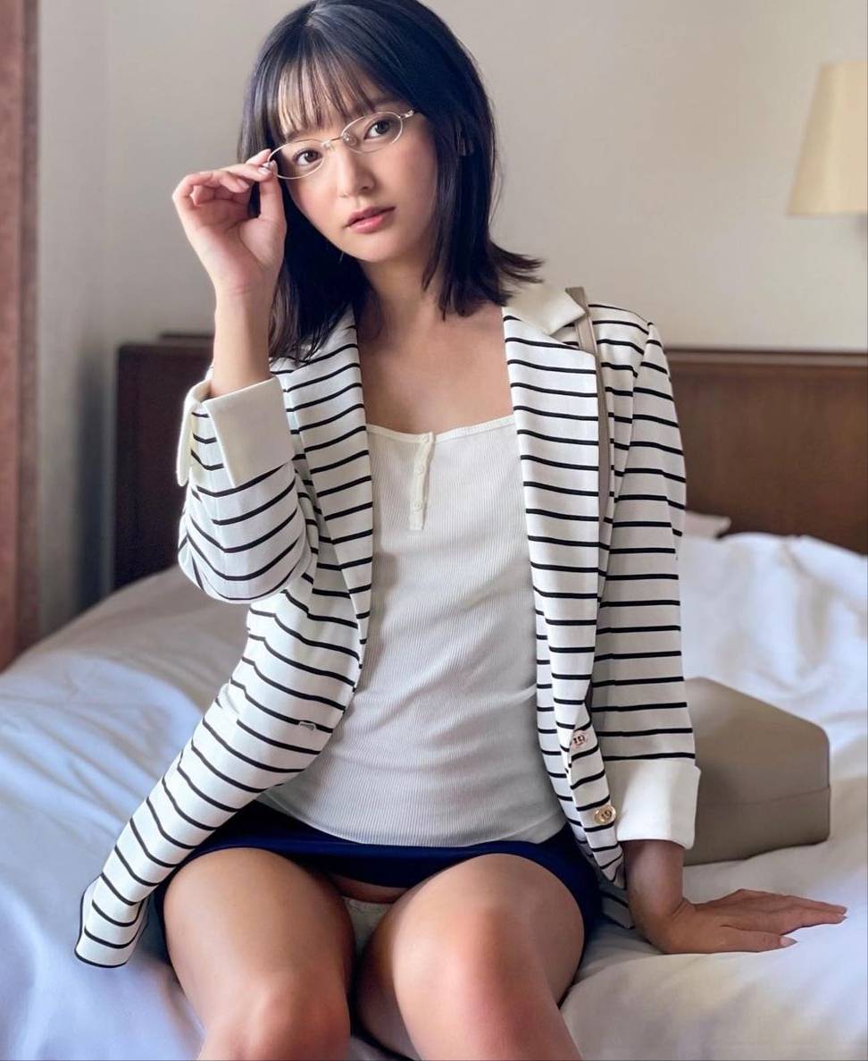 稚氣的臉龐及小而巧的身材吸引大批粉絲喜愛西永彩奈-第1章-图片6