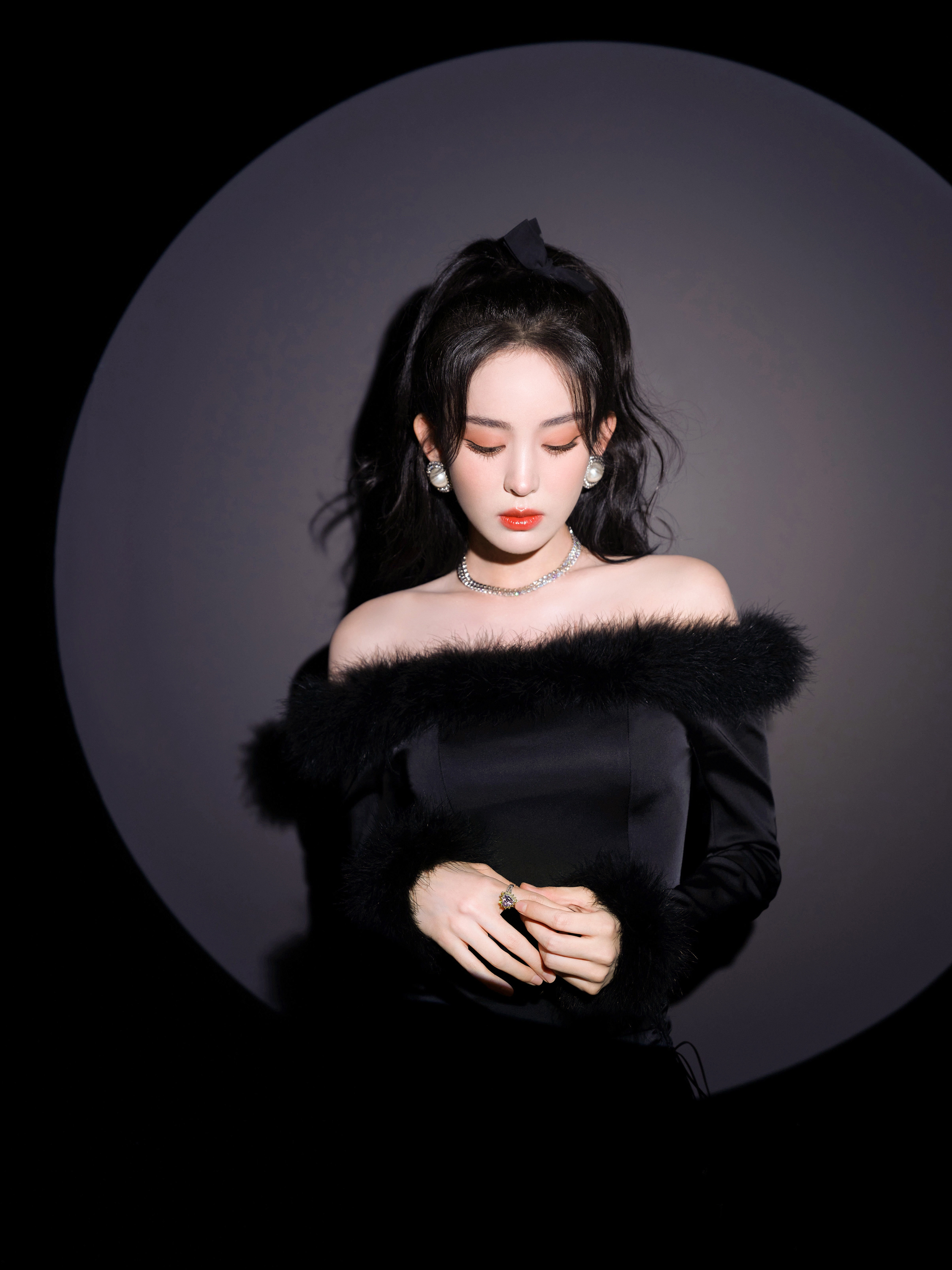 致命吸引黑天鵝—古力娜扎[高清套圖]-第1章-图片1