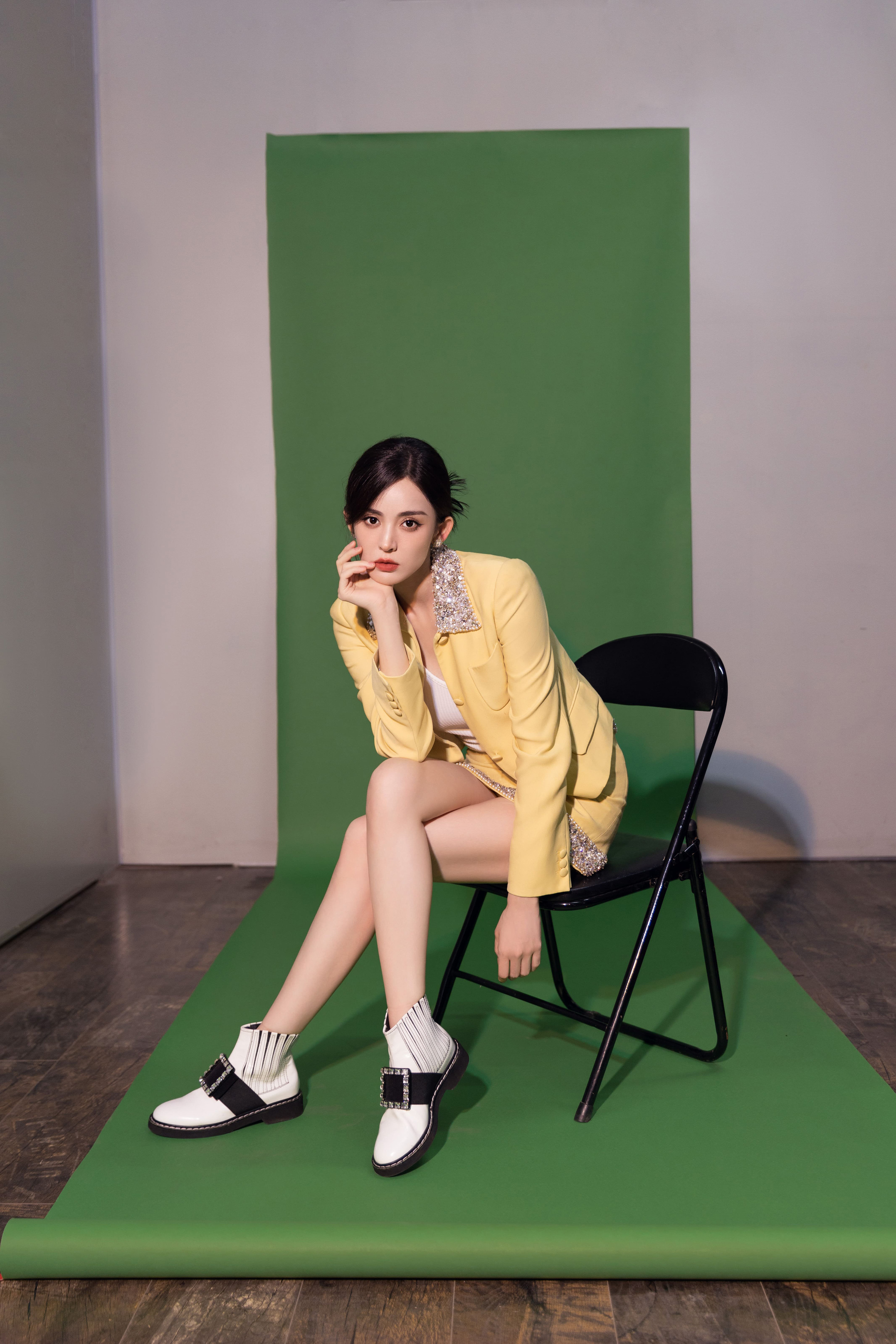 奶黃嫩綠待來春—古力娜扎[高清套圖]-第1章-图片3