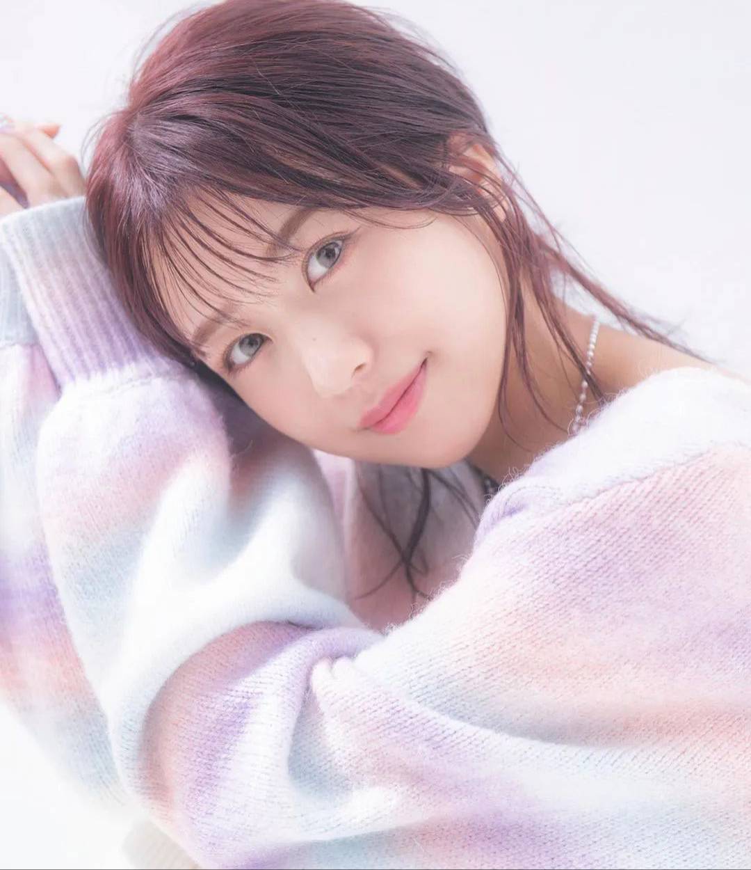 女子偶像團體AKB48 B的成員演唱會獲得第一名篠崎彩奈-第1章-图片1