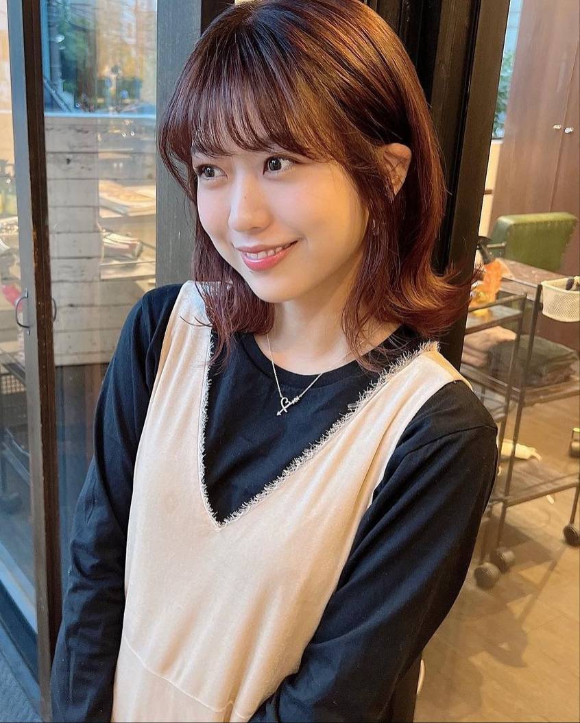 女子偶像團體AKB48 B的成員演唱會獲得第一名篠崎彩奈-第1章-图片8