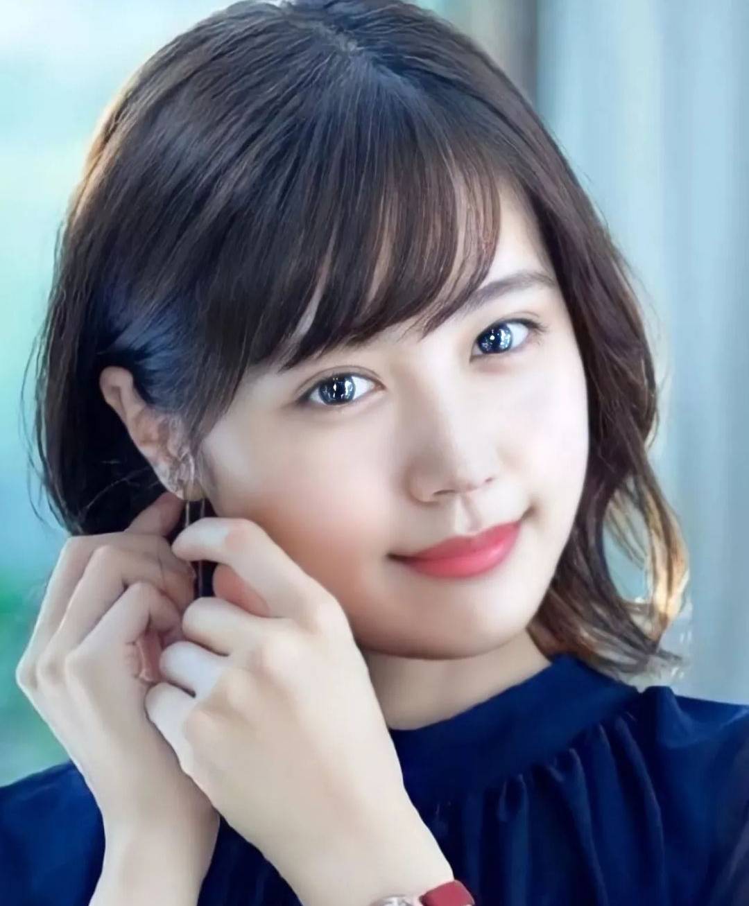 日本女演員被稱為國民女神有村架純