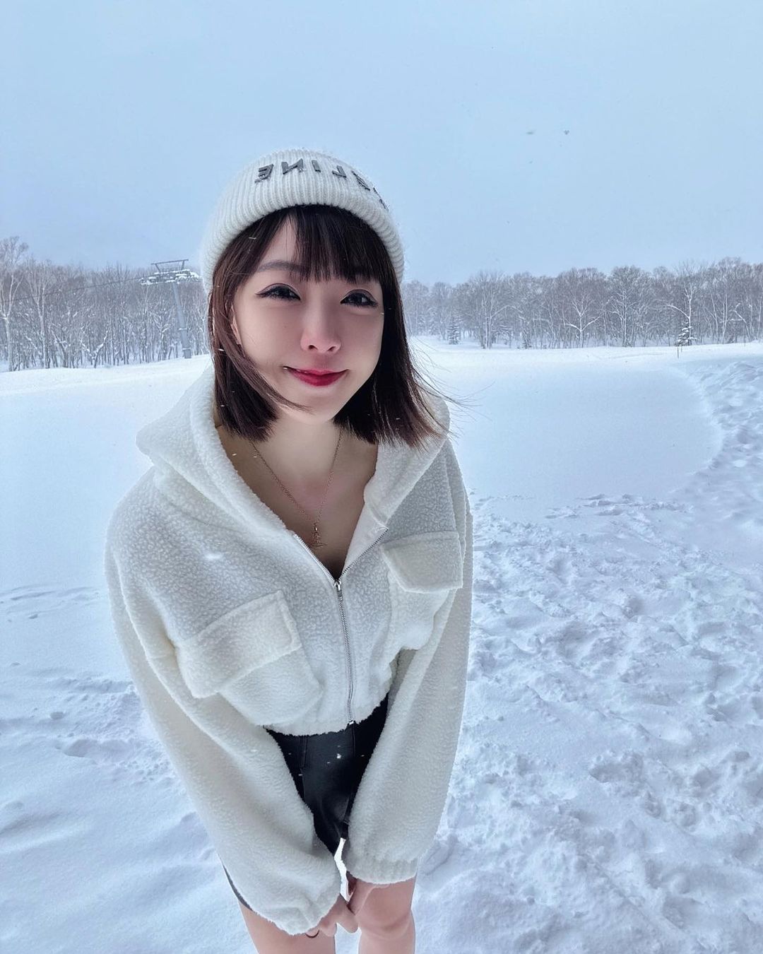 Chen Zhejiang's sister hides a sexy body under the sweet appearance so that people want to get in without.-第1章-图片5
