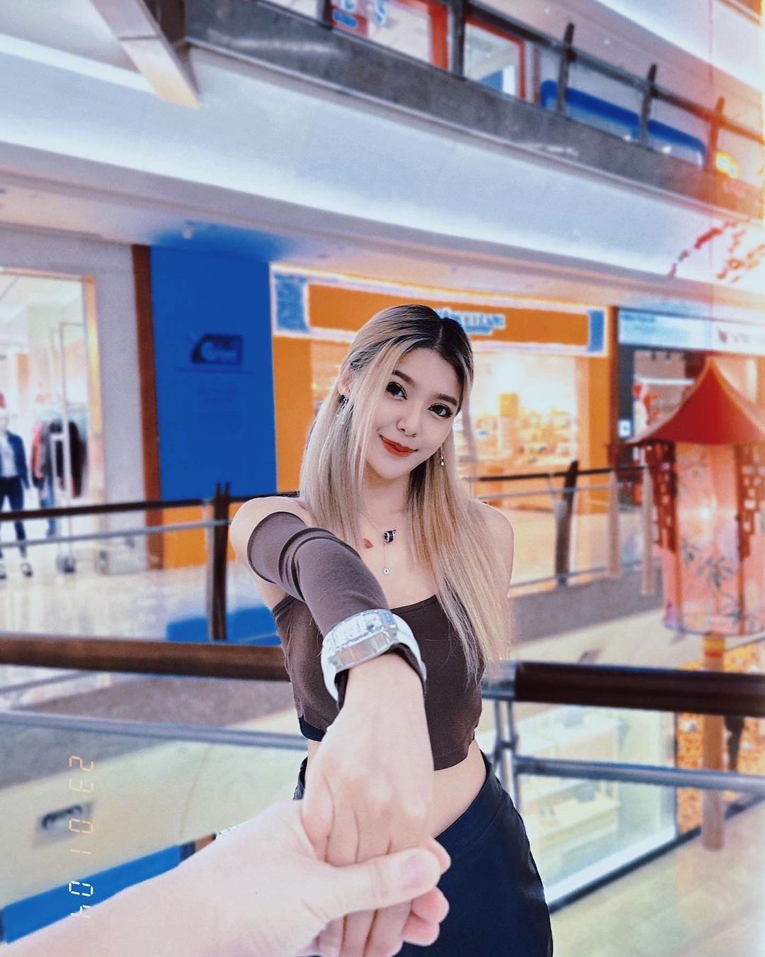 DJ “Christine” explodes sexy sensitivity... with a strong atmosphere-第1章-图片8