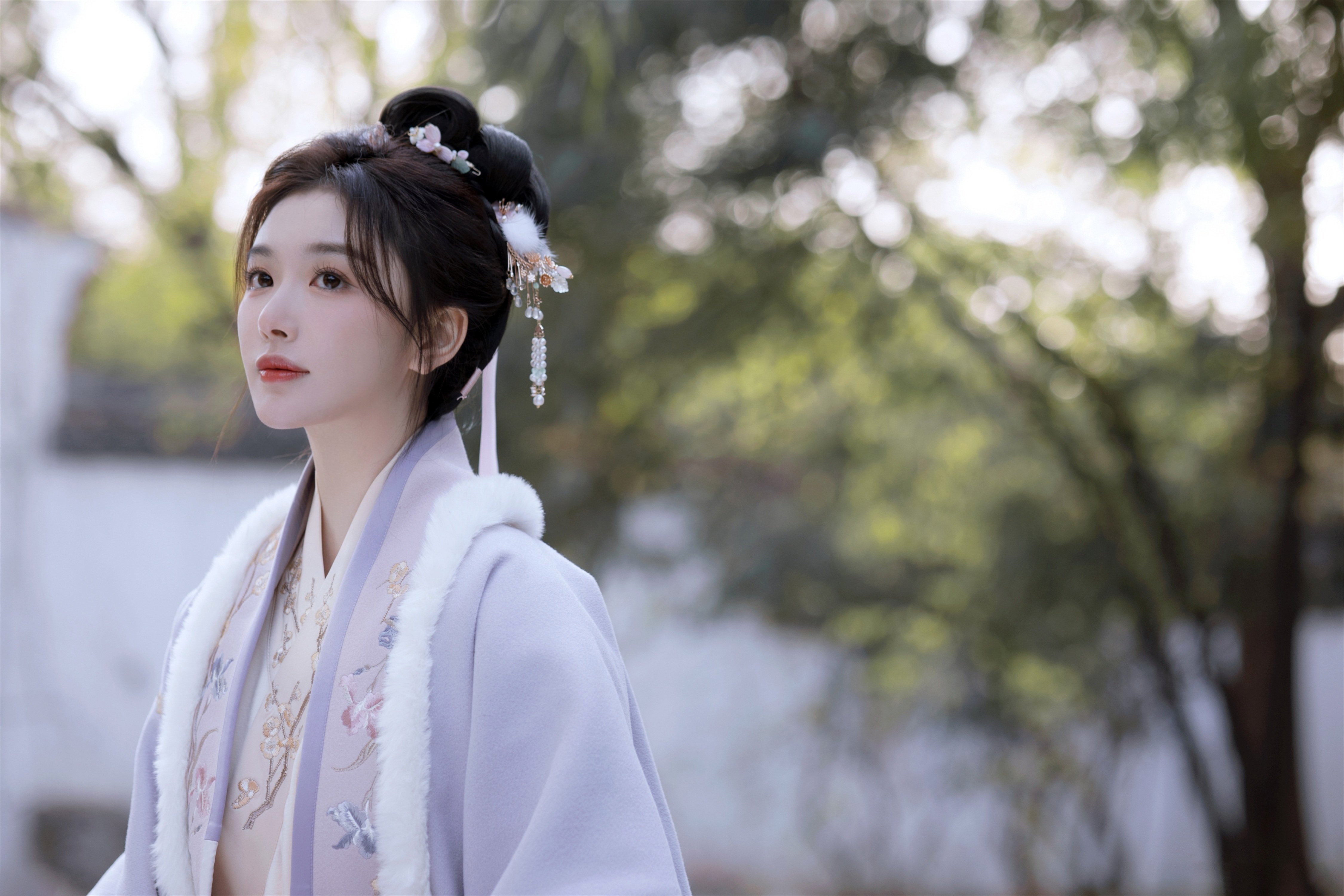 千金小姐俏丫鬟—孔雪兒[高清套圖]