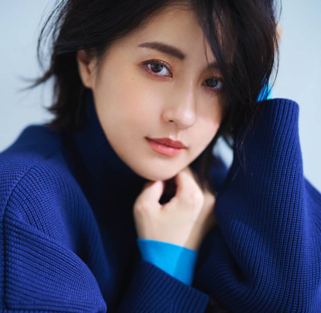 松本若菜皮膚白皙、五官深邃、身材纖細是日劇日影當中的熟面孔-第1章-图片3