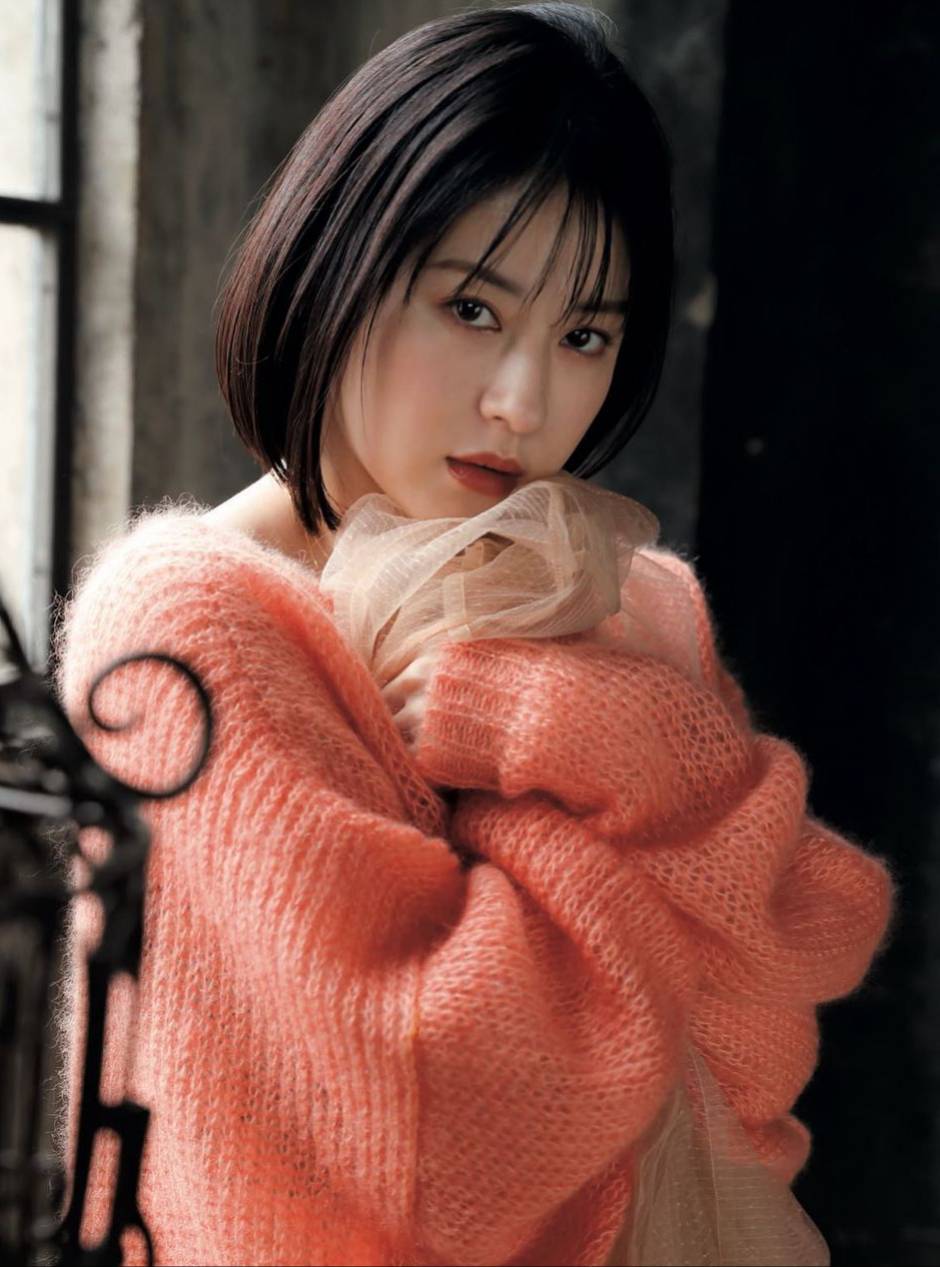 松本若菜皮膚白皙、五官深邃、身材纖細是日劇日影當中的熟面孔-第1章-图片6