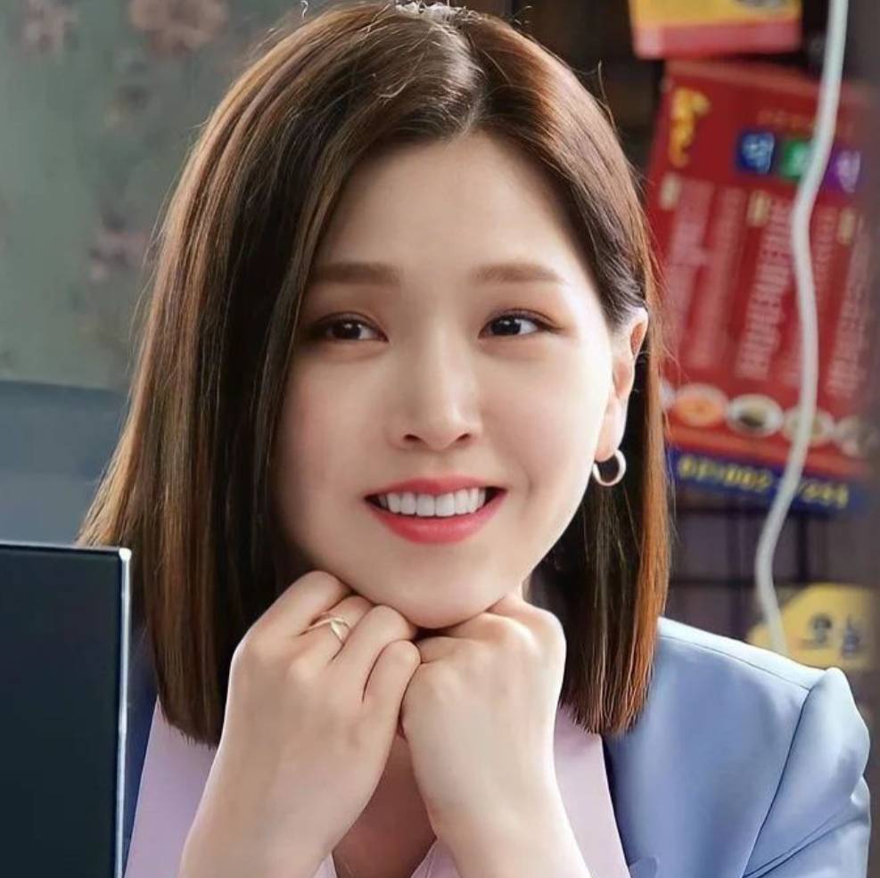 金智恩(韓國女演員、模特兒)-第1章-图片3