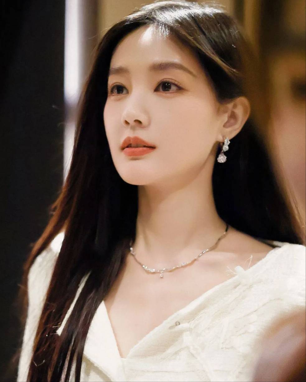 平面模特兒當起，也當過替身演員李一桐-第1章-图片6