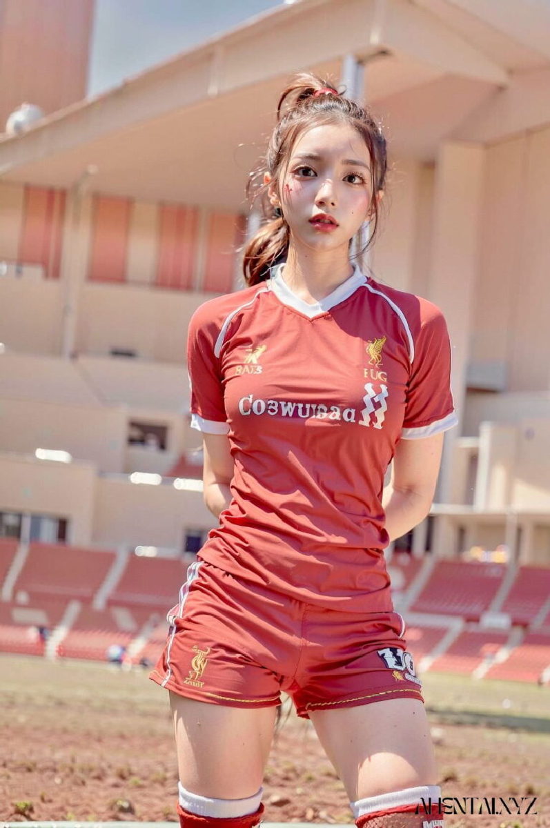 The Beauty of AI Technology Captivating AIGenerated Images of EPL Dream Girls in Football Jerseys-第1章-图片17