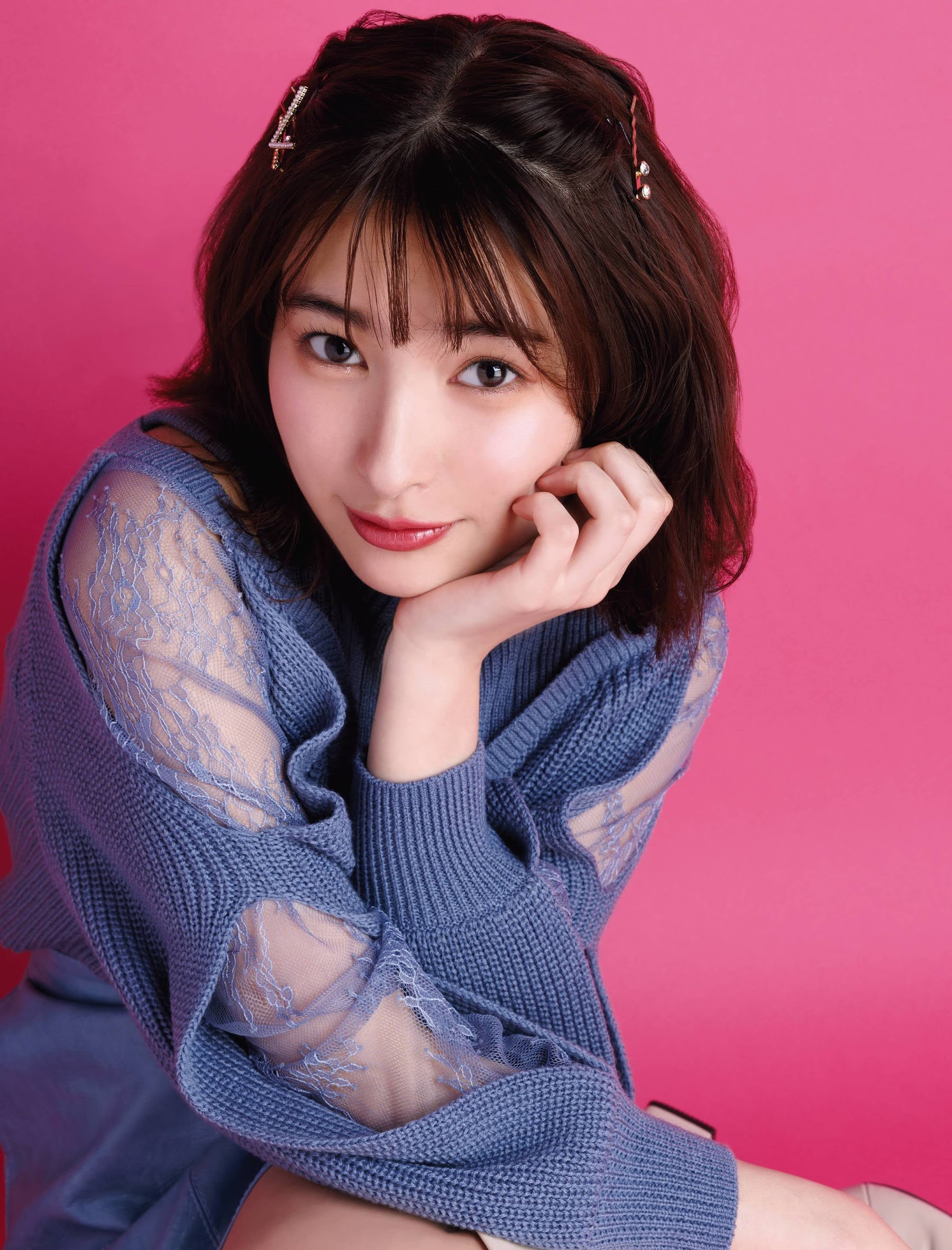 荒牧理沙、Ascii 週刊アスキー 2021.12.21 No.1366-第1章-图片3