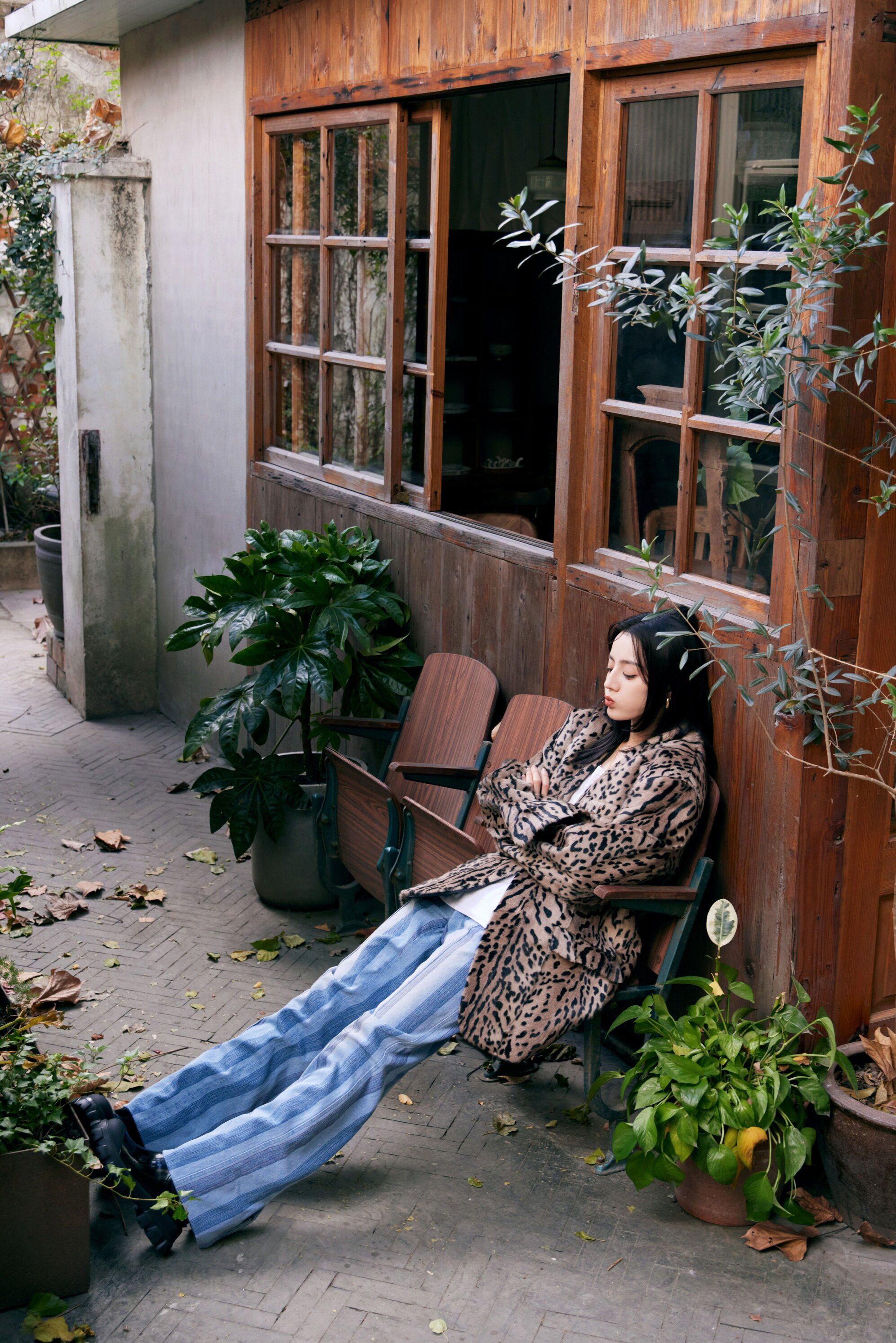 牛仔褲穿搭—迪麗熱巴[高清套圖]-第1章-图片6