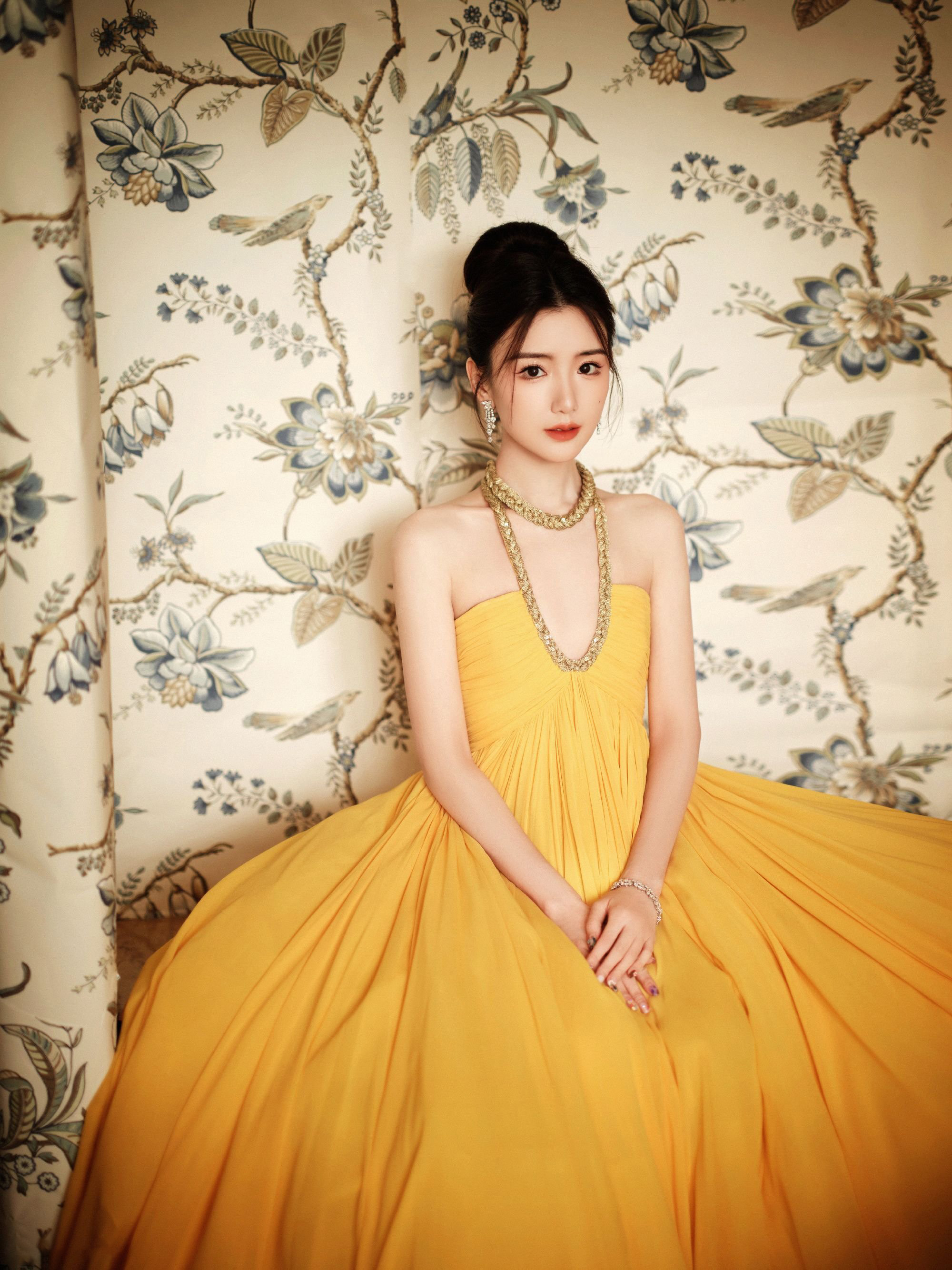 黃色蓬蓬公主裙—毛曉彤[套圖]-第1章-图片2