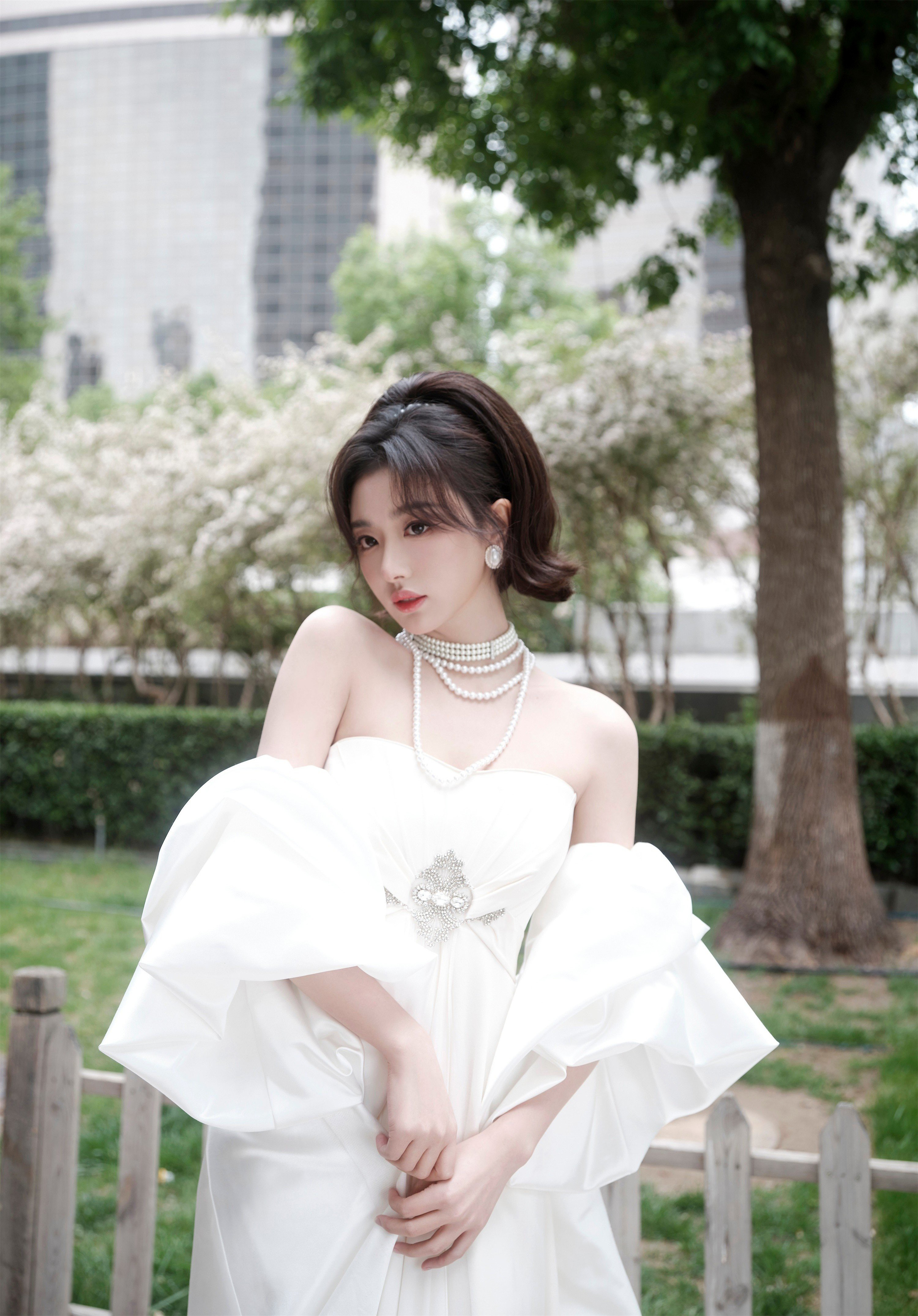 婚紗擺拍新娘妝—孔雪兒[高清套圖]-第1章-图片5