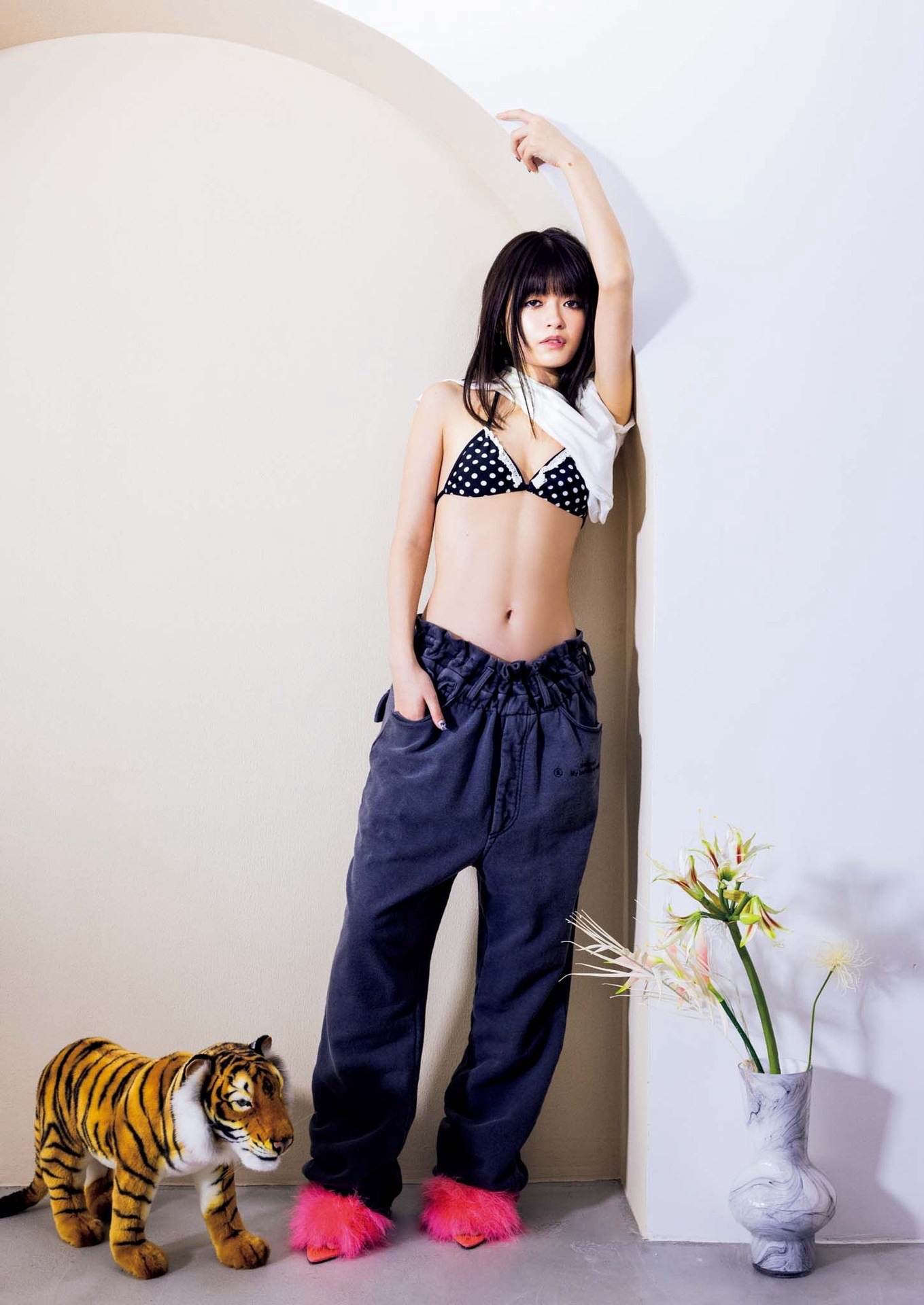 景井ひな [Weekly Big Comic Spirits] 週刊ビッグコミックスピリッツ 2023.01.23 No.06-第1章-图片15