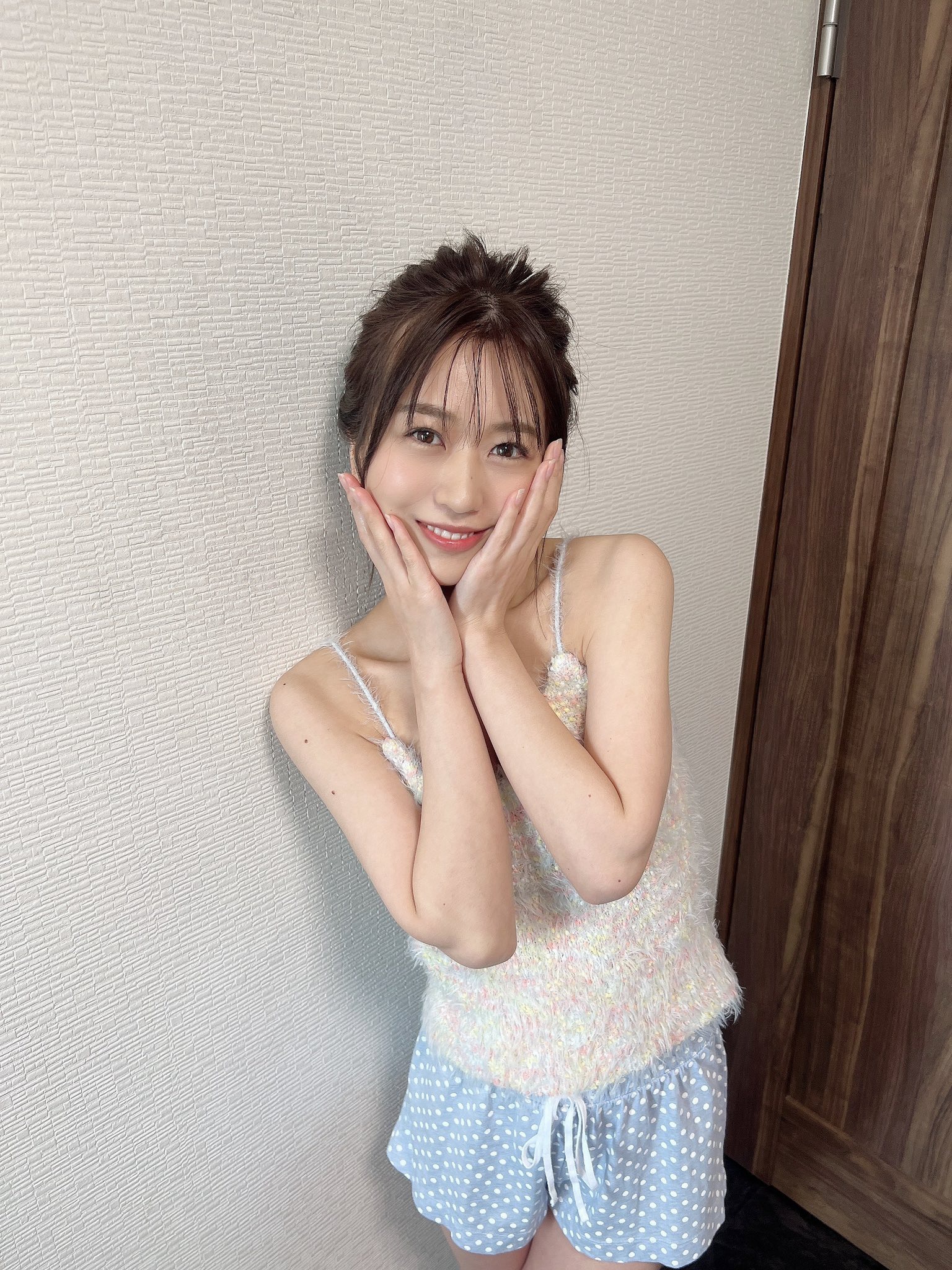 AKB48・篠崎彩奈 [Shonen Sunday] 週刊少年サンデー 2023.02.01 No.08-第1章-图片13