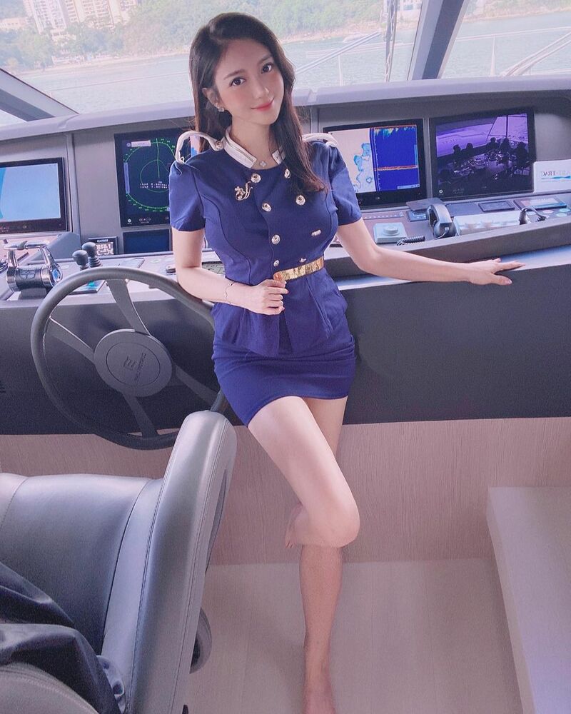 香港清新正妹「歐詠怡」每日都被性感到-第1章-图片27