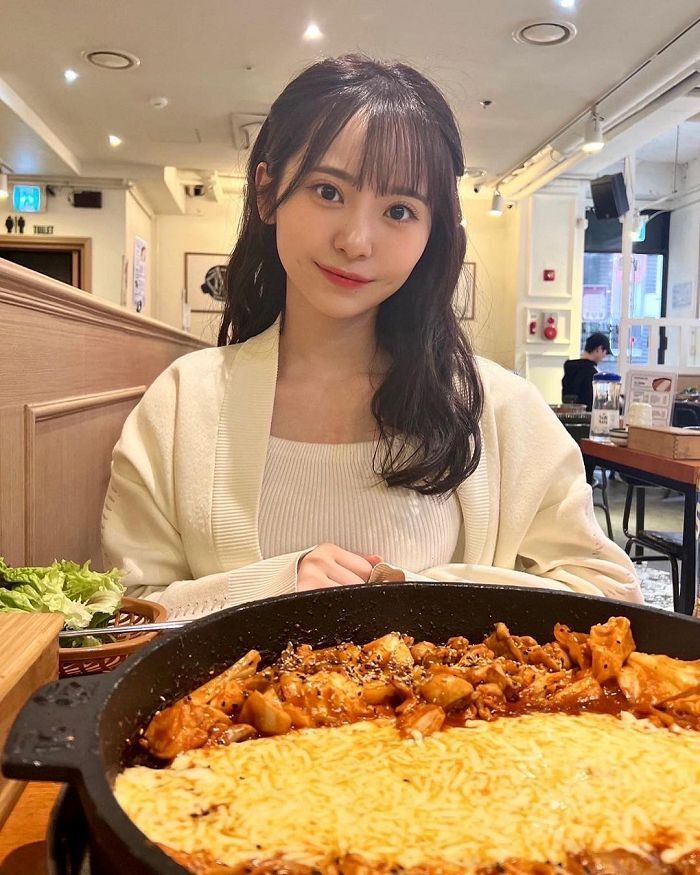 超越女團顏值的經紀人かとゆり，自己出寫真還是個抖音網紅！-第1章-图片7